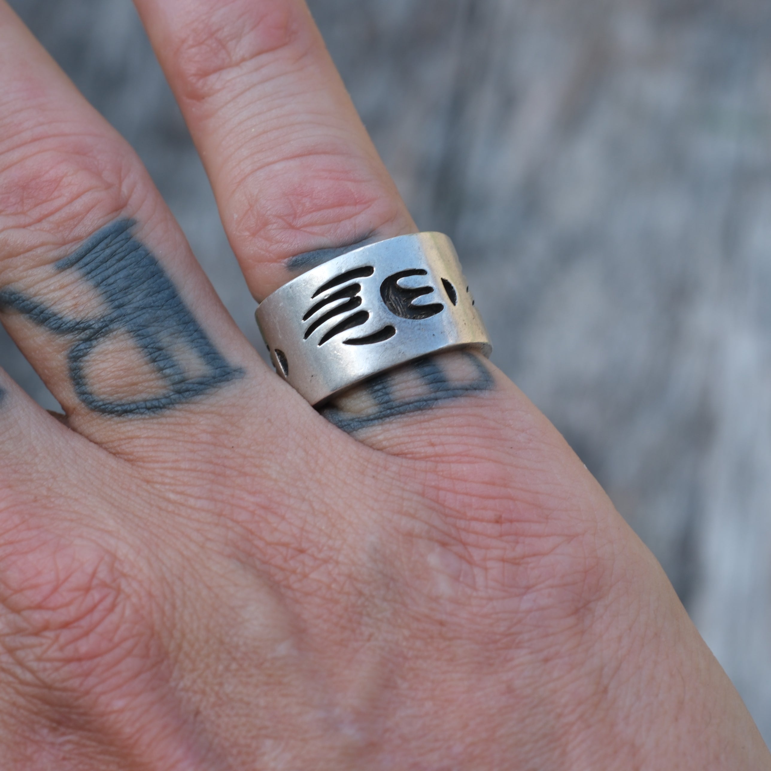 Vintage Sterling Stamped Bear Paw Ring 6.75