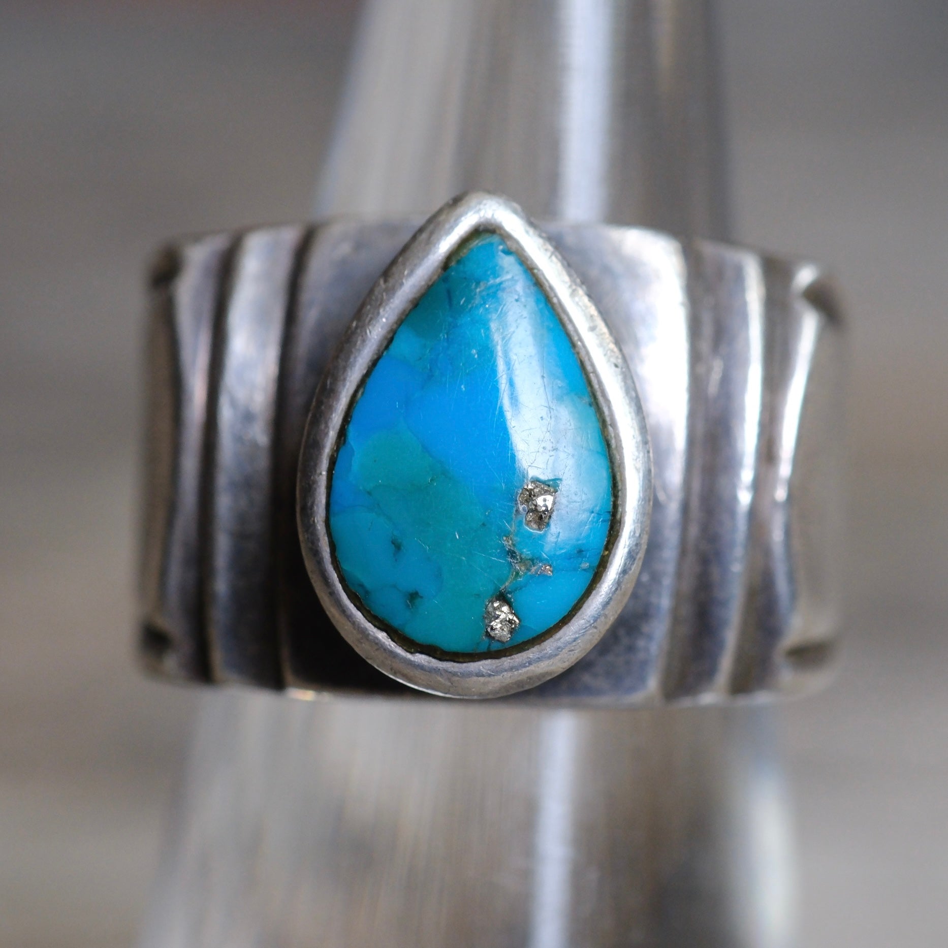 Vintage Sterling Turquoise Teardrop Ring 5.5