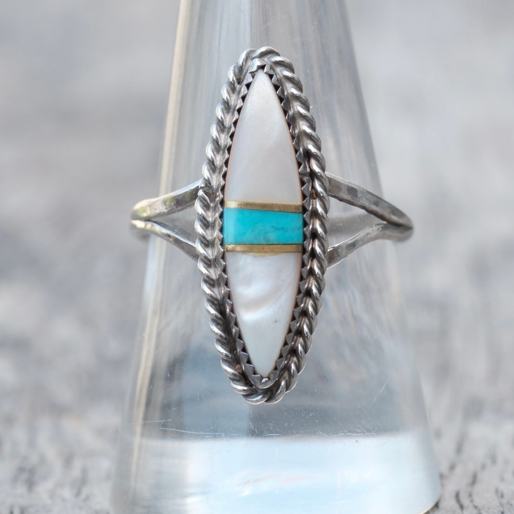 Vintage Sterling Mother Of Pearl Turquoise Ring 6.75