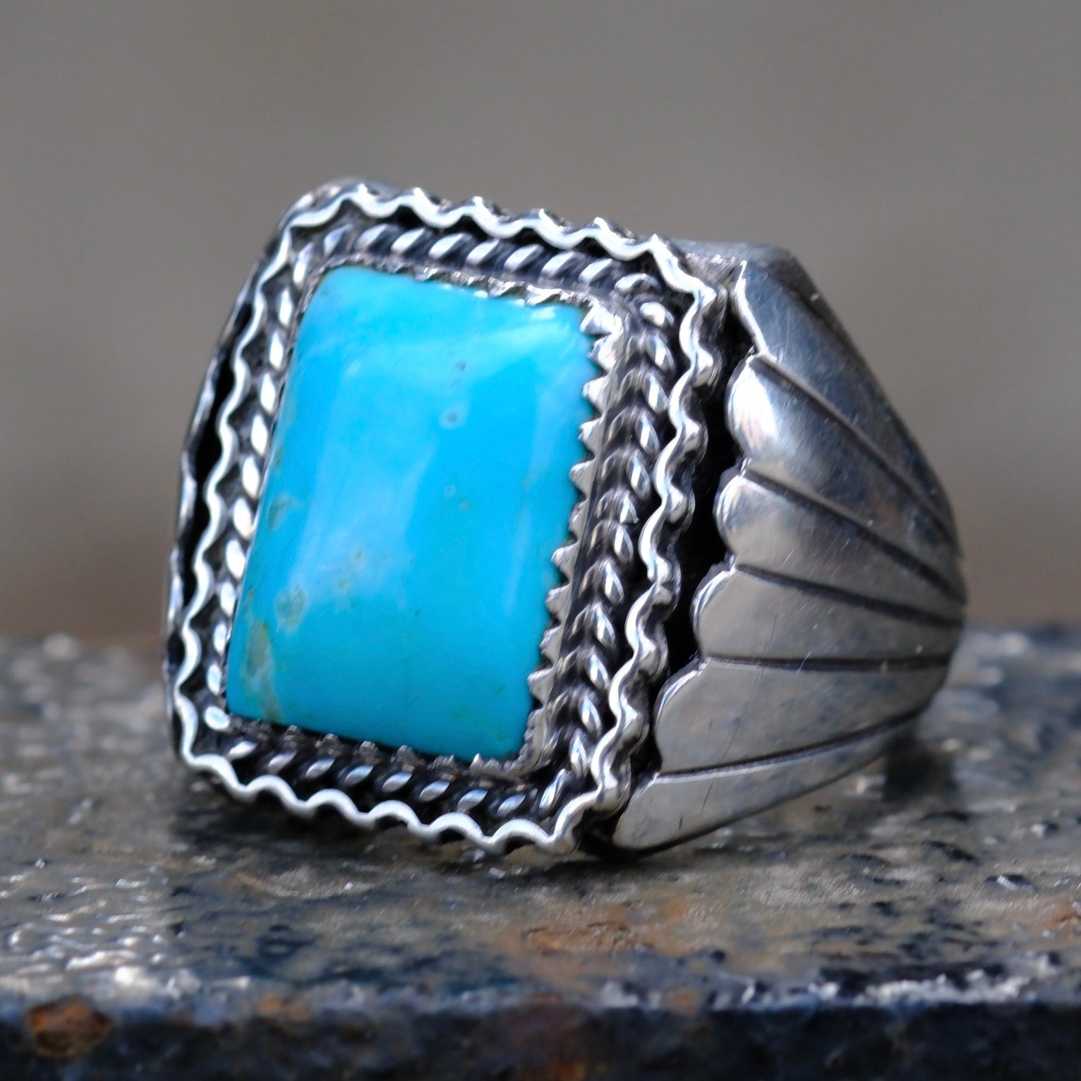 Vintage Sterling Turquoise Ribbed Band Ring 9