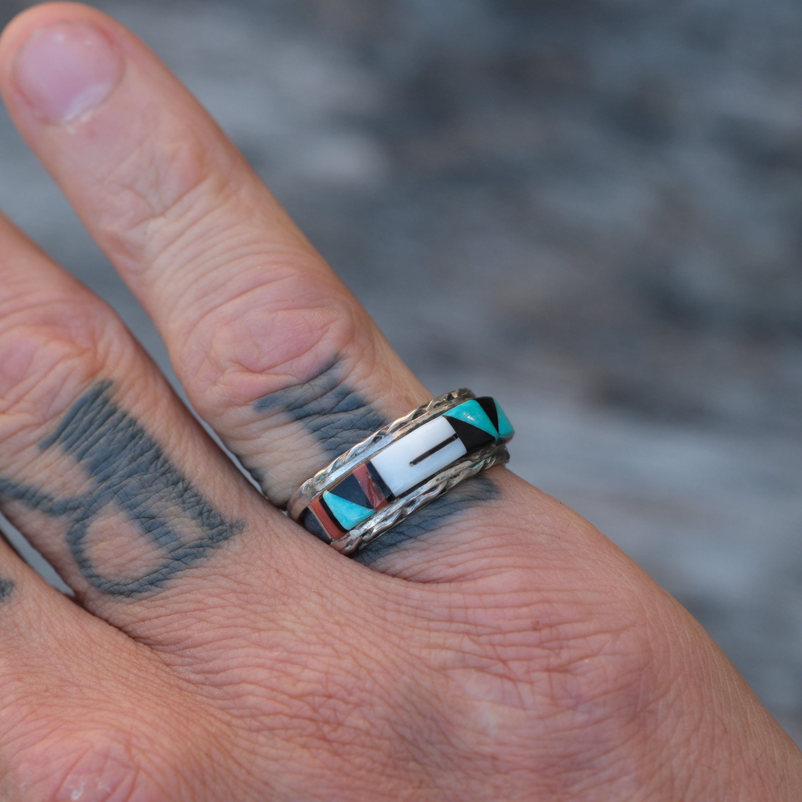 Vintage Sterling Zuni Inlay Band 7.5