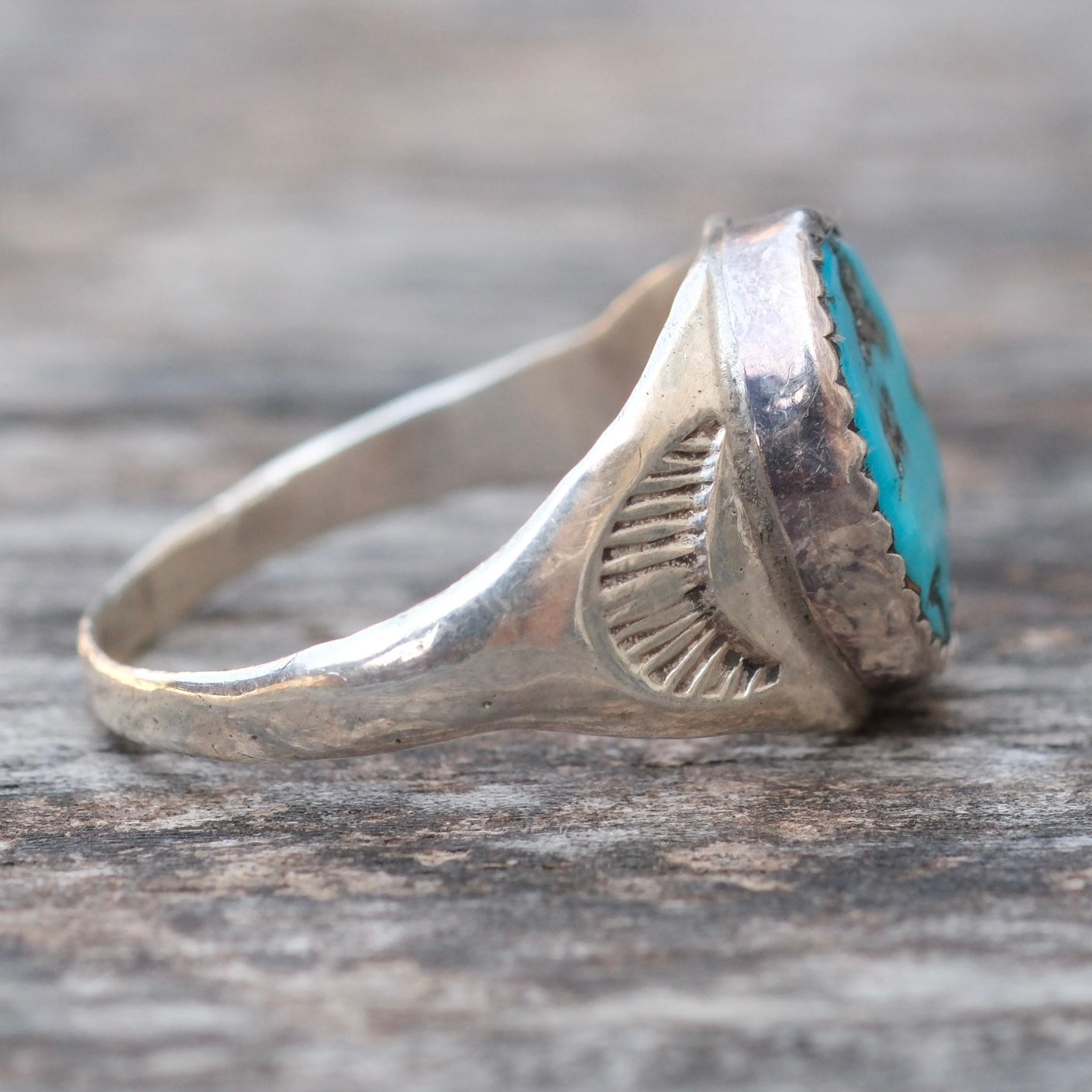 Vintage Sterling Turquoise Stamped Band Ring 8.5