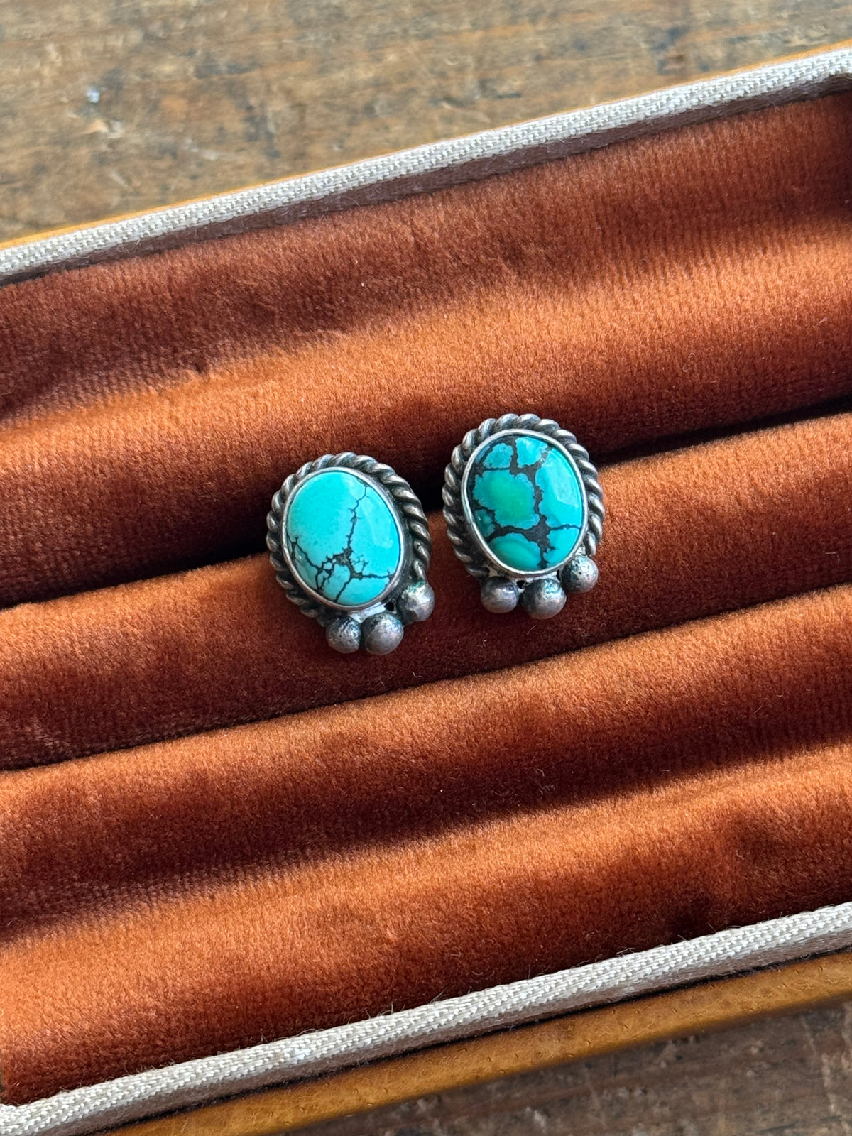 Vintage Sterling Silver Turquoise Roped Earrings
