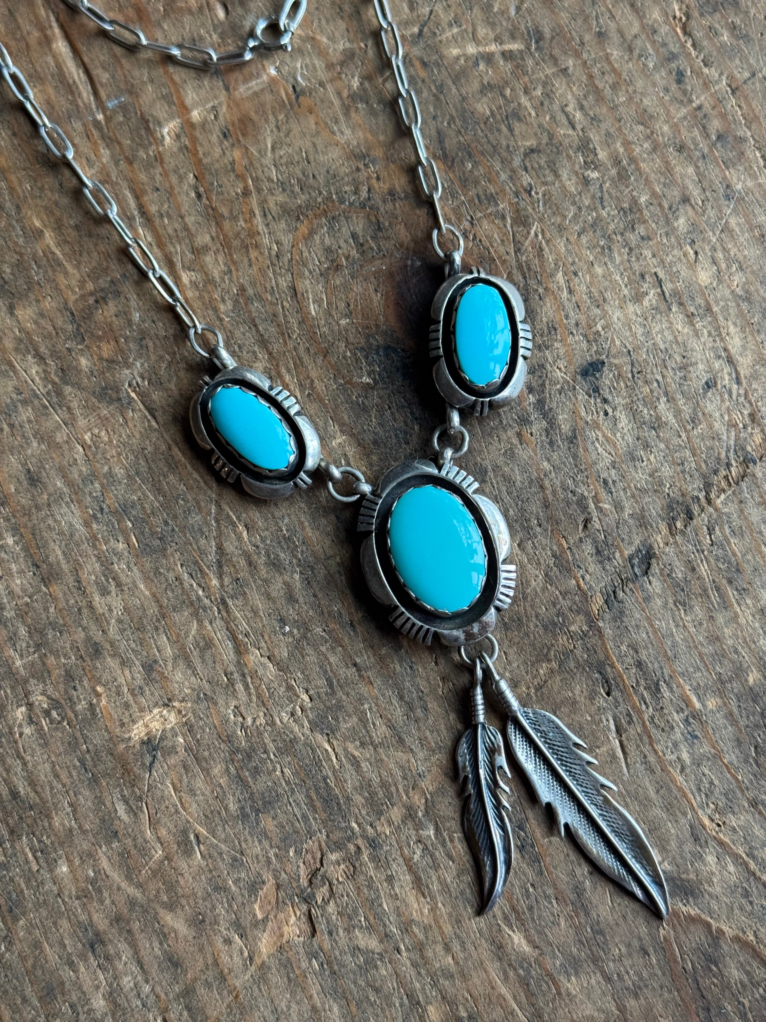Vintage Sterling Silver Navajo Turquoise Sawcut Feather Necklace