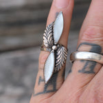 Vintage Sterling Mother Of Pearl Feather Ring 4.5