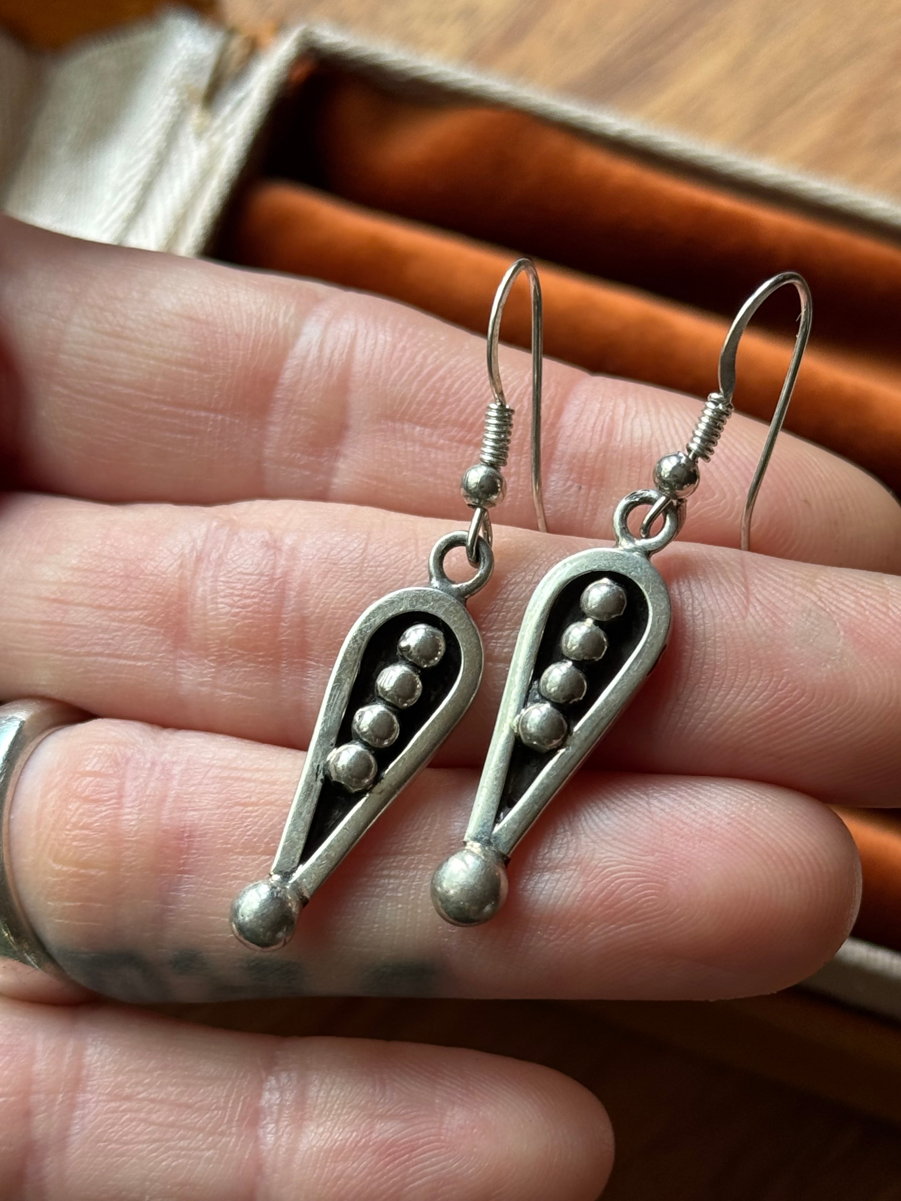 Vintage Sterling Silver Bead Teardrop Earrings