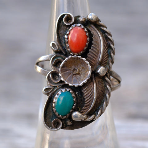 Vintage Sterling Turquoise and Coral Feather Ring 8