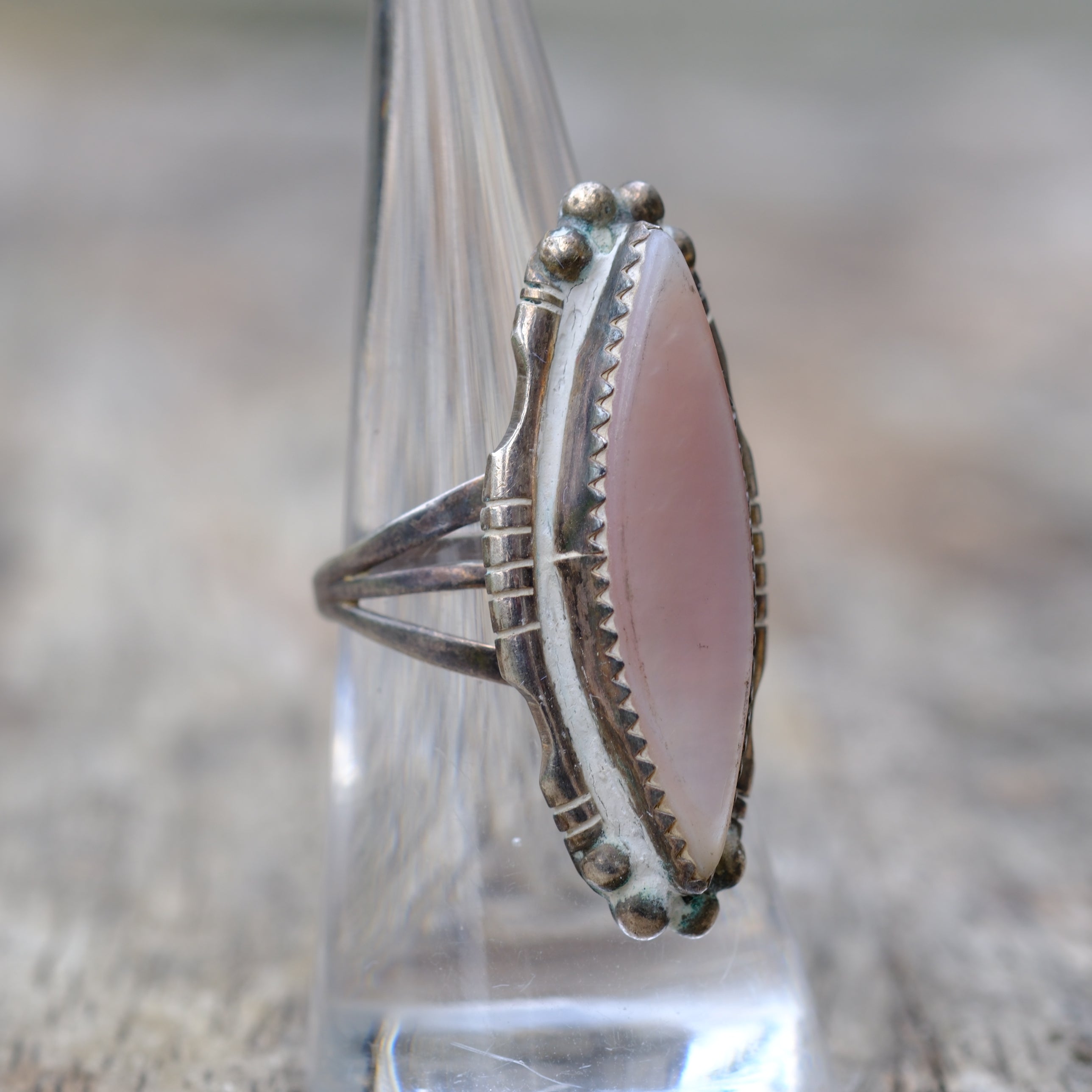 Vintage Sterling Mother Of Pearl Ring 7.5