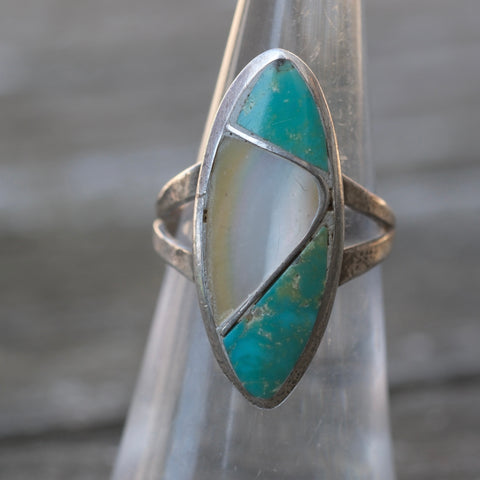 Vintage Sterling Turquoise and Mother Of Pearl Inlay Ring 5.25