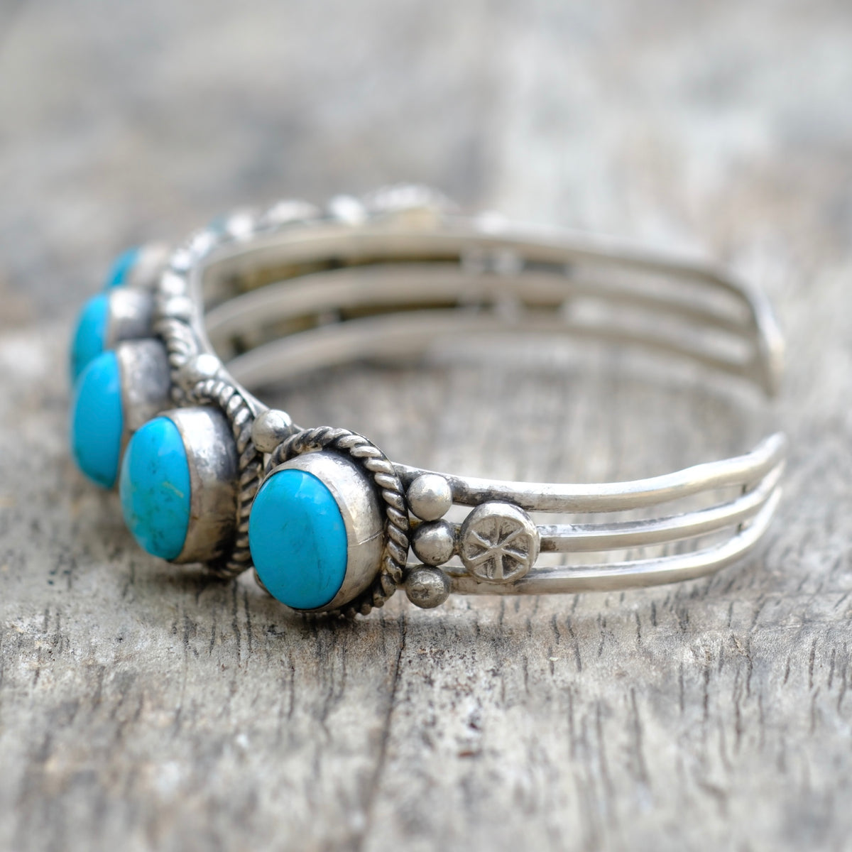 Vintage Sterling 7-Stone Turquoise Cuff Bracelet Running Bear
