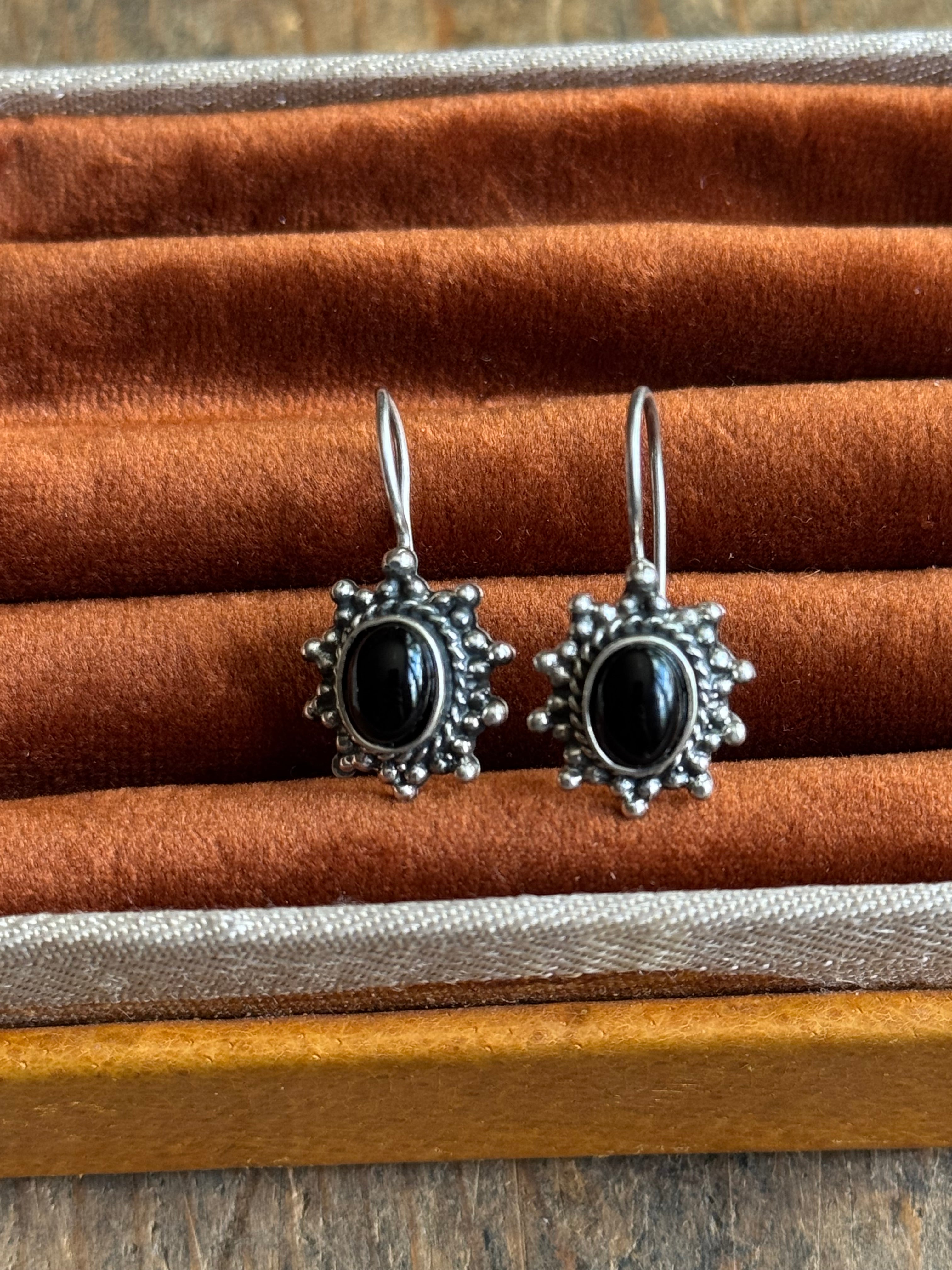 Vintage Sterling Silver Onyx Sun earrings