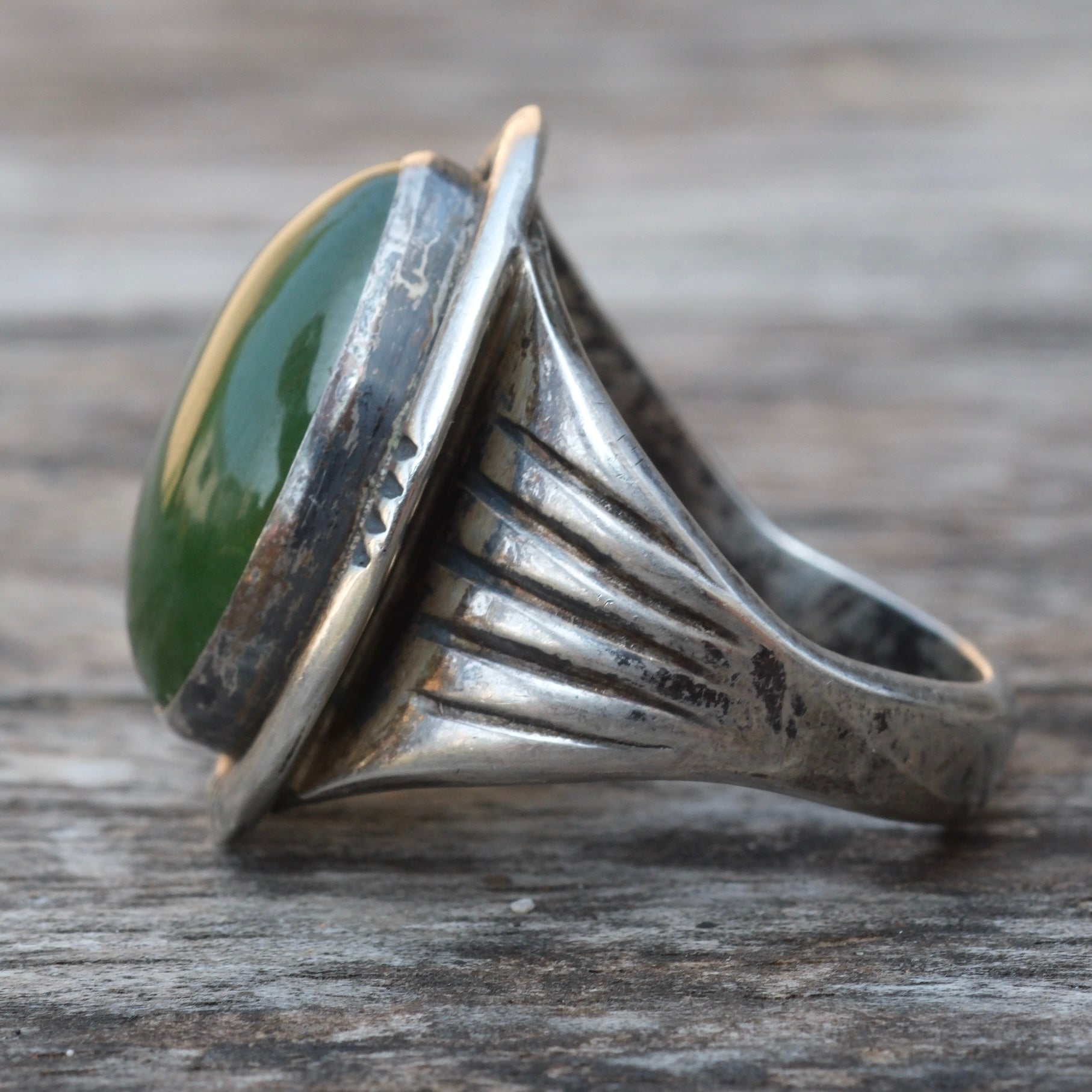 Vintage Sterling Green Carnelian Ring 10