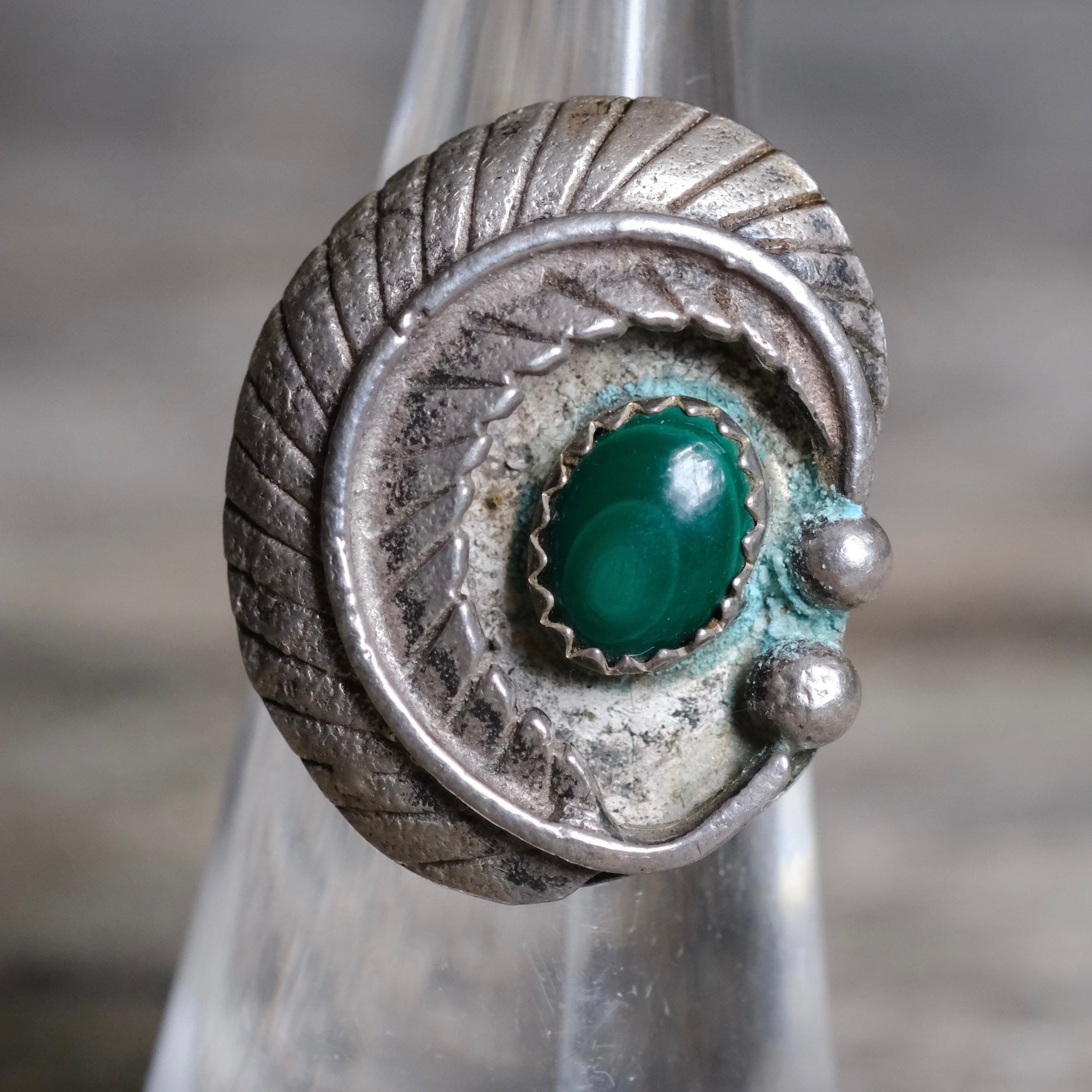 Vintage Sterling Malachite Feather Ring 5.25