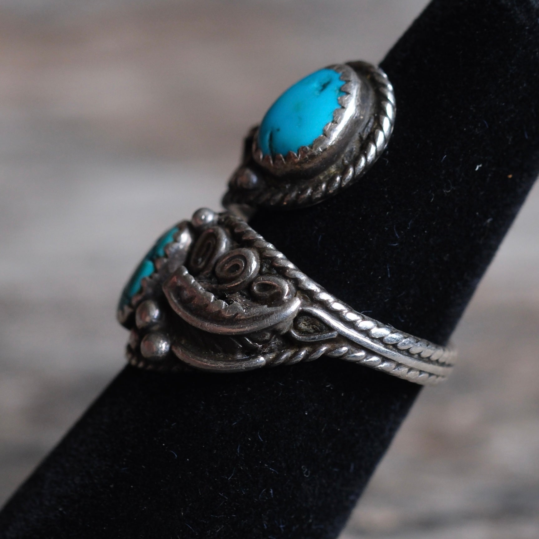 Vintage Sterling 2-Stone Turquoise Overpass Ring 6