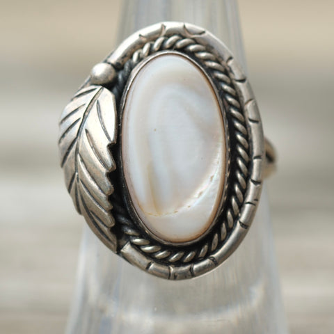Vintage Sterling Mother Of Pearl Feather Ring 6