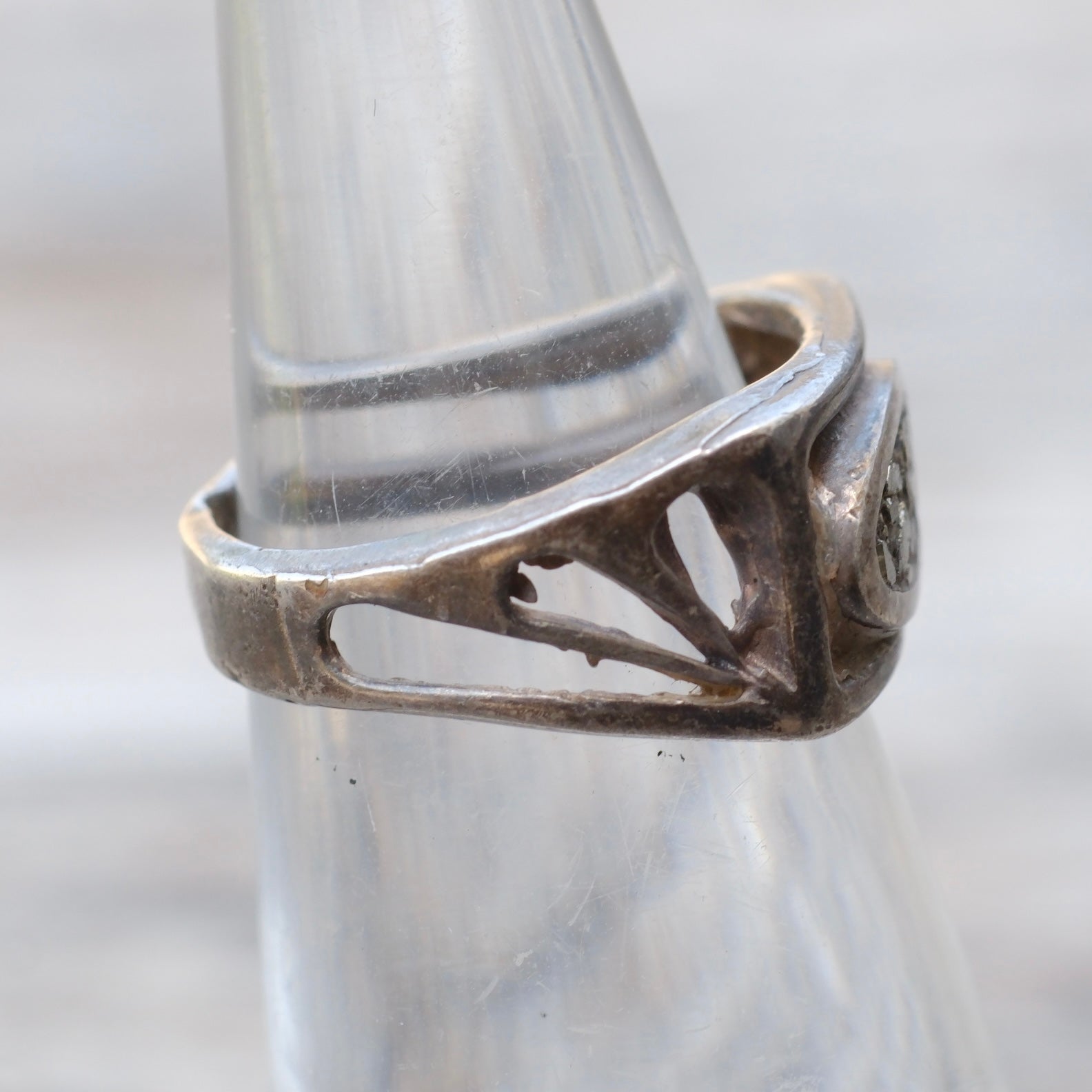 Vintage Sterling Silver Chip Ring 4.5