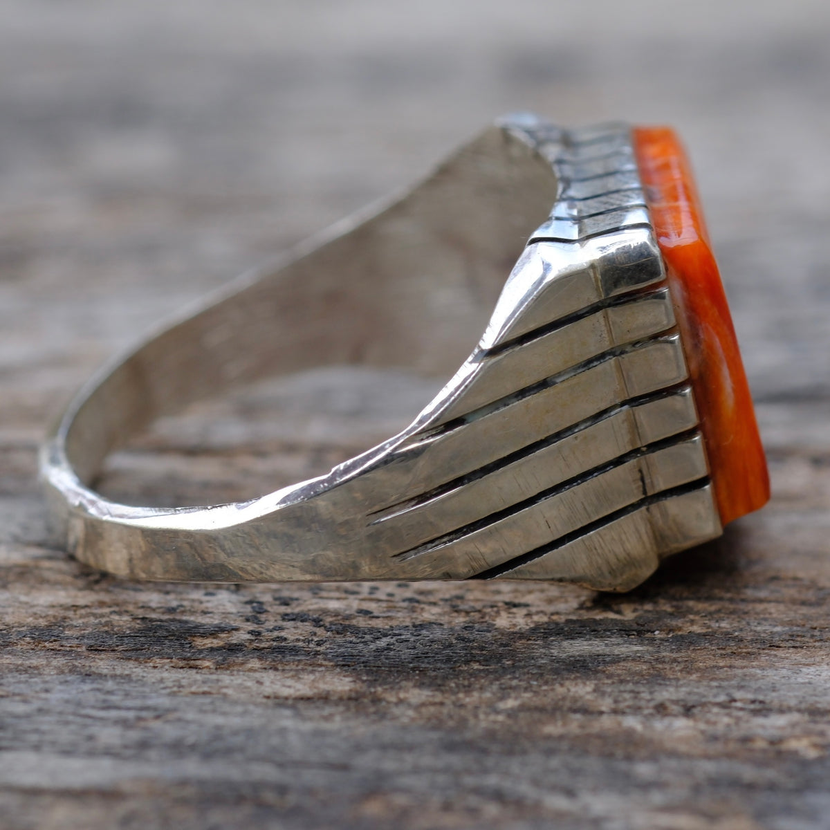 Vintage Sterling Spiny Oyster Ribbed Band Ring 11.75