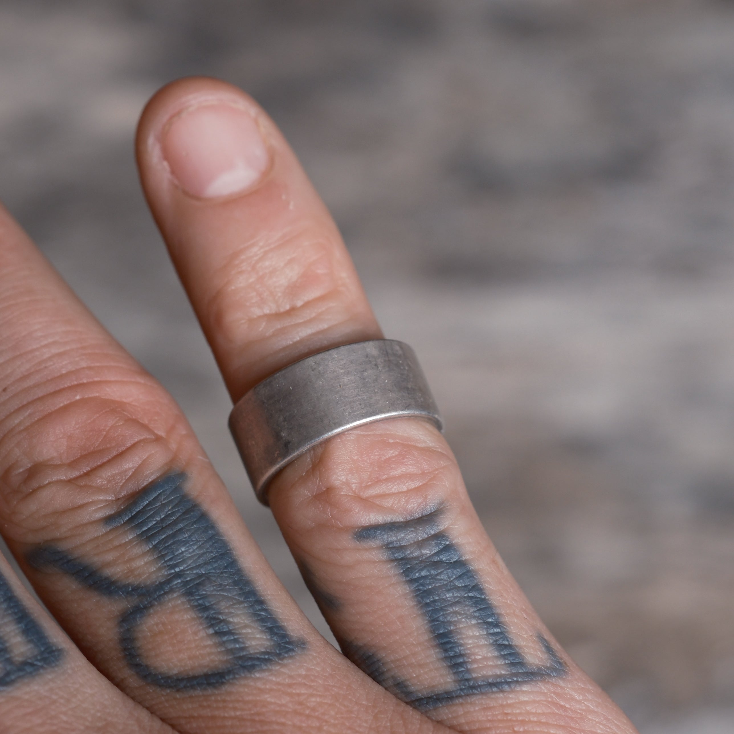Vintage Sterling Silver Band Ring 5.5