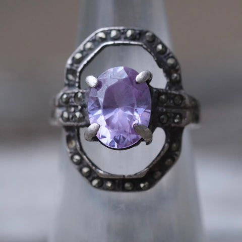 Vintage Sterling Amethyst and Marcasite Ring 5