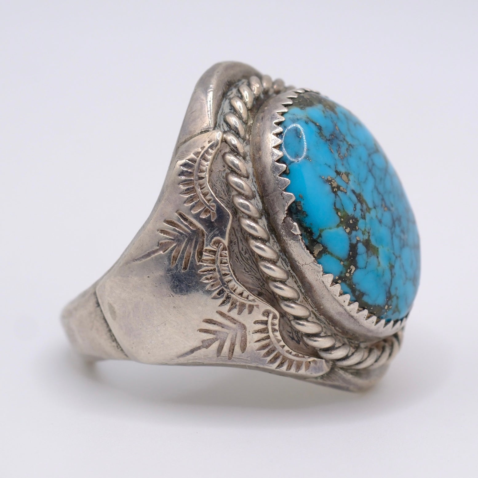 Vintage Sterling Turquoise Stamped Band Ring 10.5