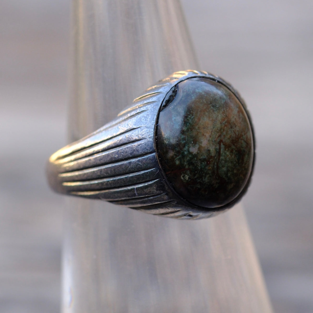 Vintage Sterling Agate Ribbed Band Ring 4.75