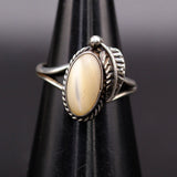 Vintage Sterling Mother Of Pearl Feather Ring 5.5
