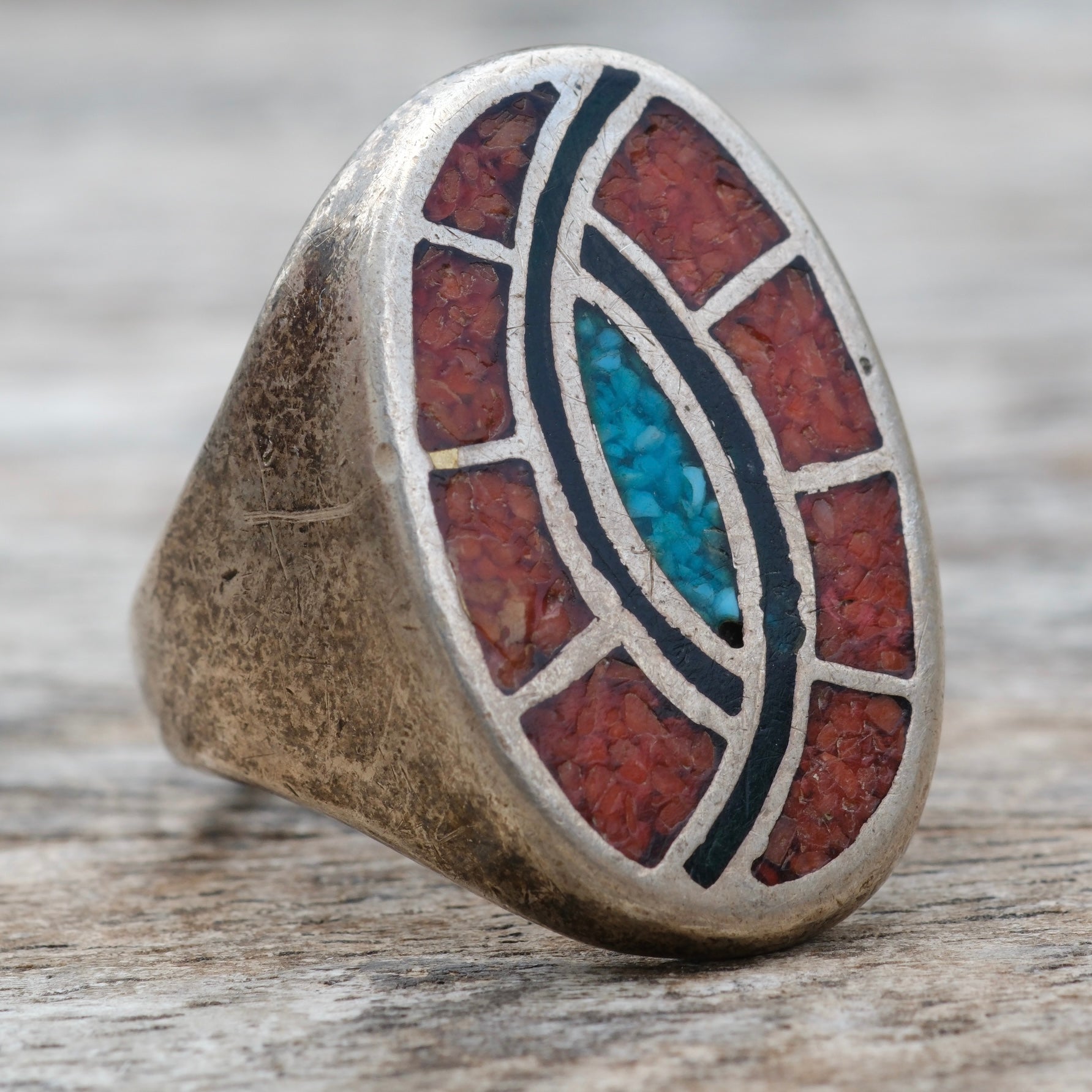 Vintage Sterling Crushed Turquoise and Coral Hummingbird Inlay Ring 10.25