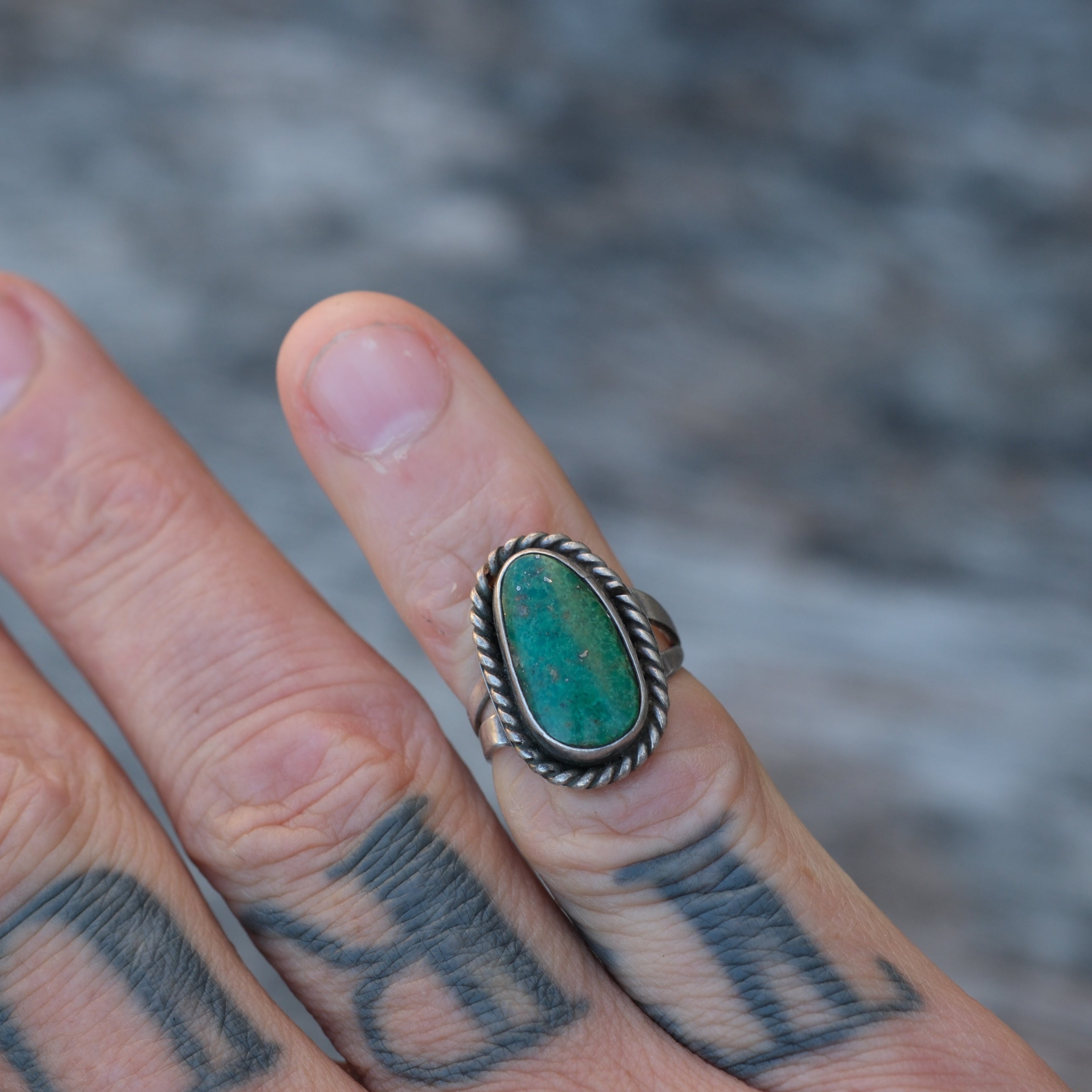 Vintage Sterling Turquoise Roper Ring 4