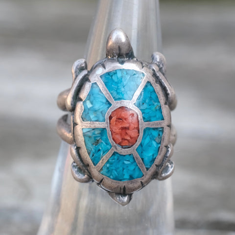 Vintage Sterling Turquoise and Coral Turtle Ring 5