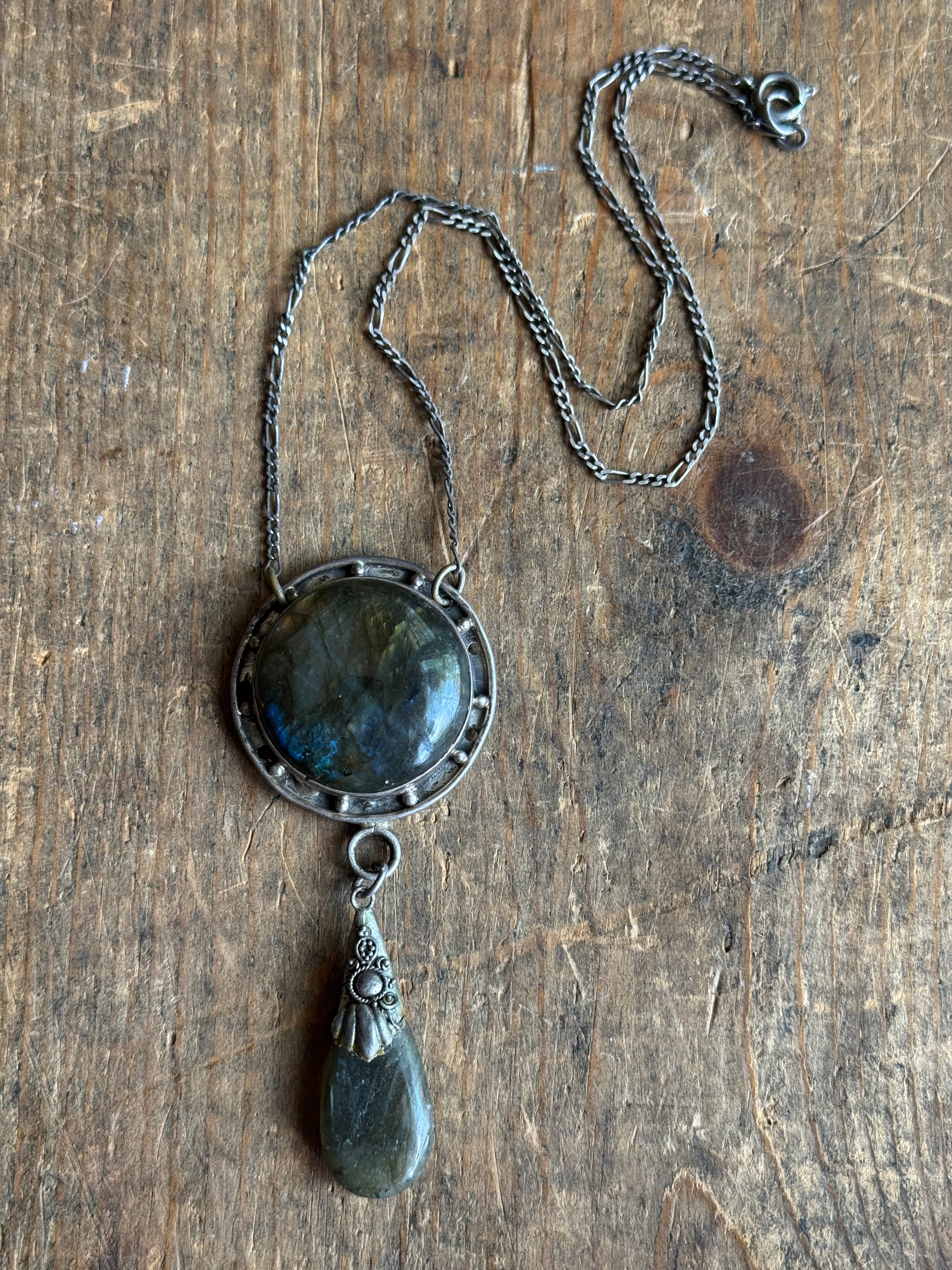 Vintage Sterling Silver Modernist Labradorite Teardrop Necklace