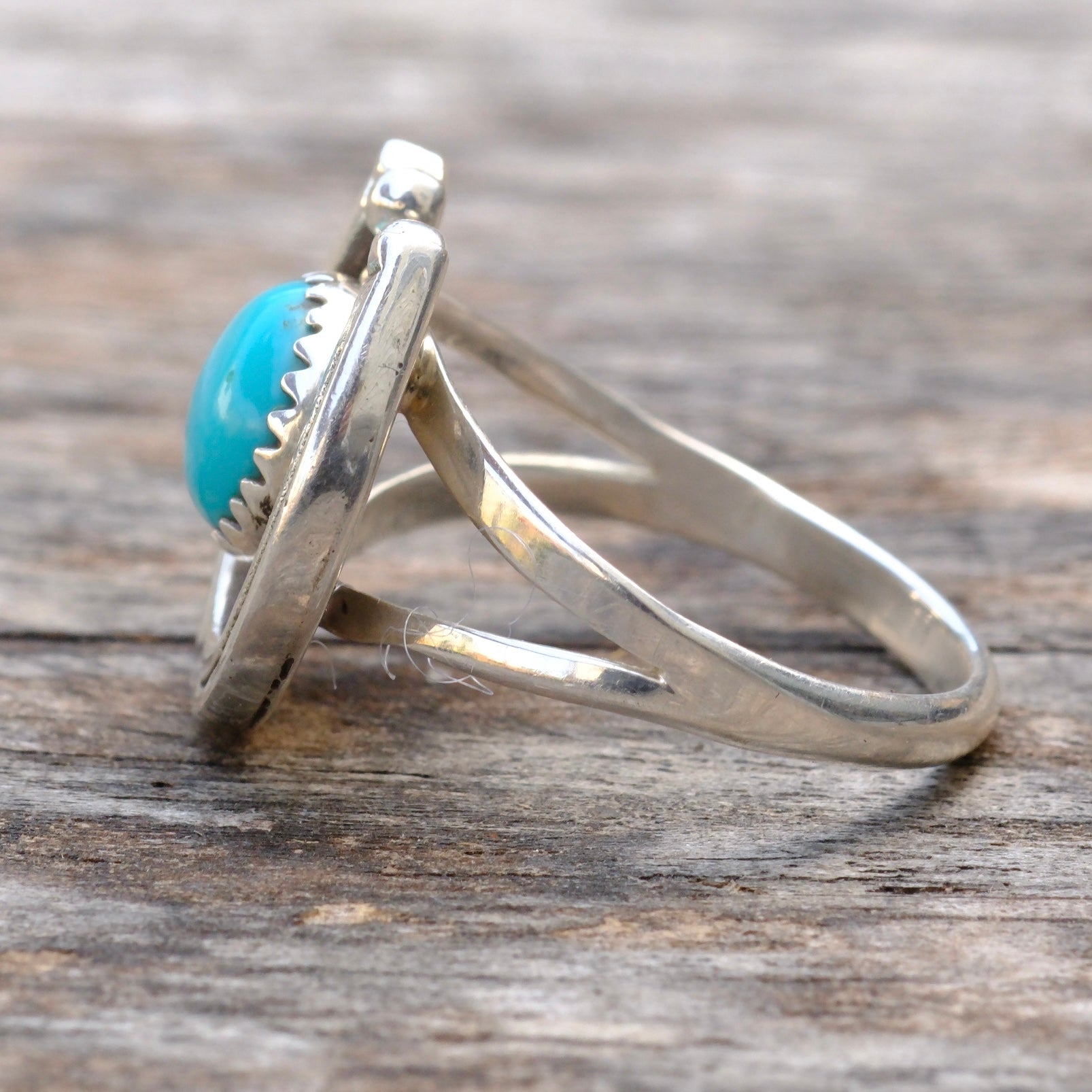 Vintage Sterling Turquoise Horseshoe Ring 8.5