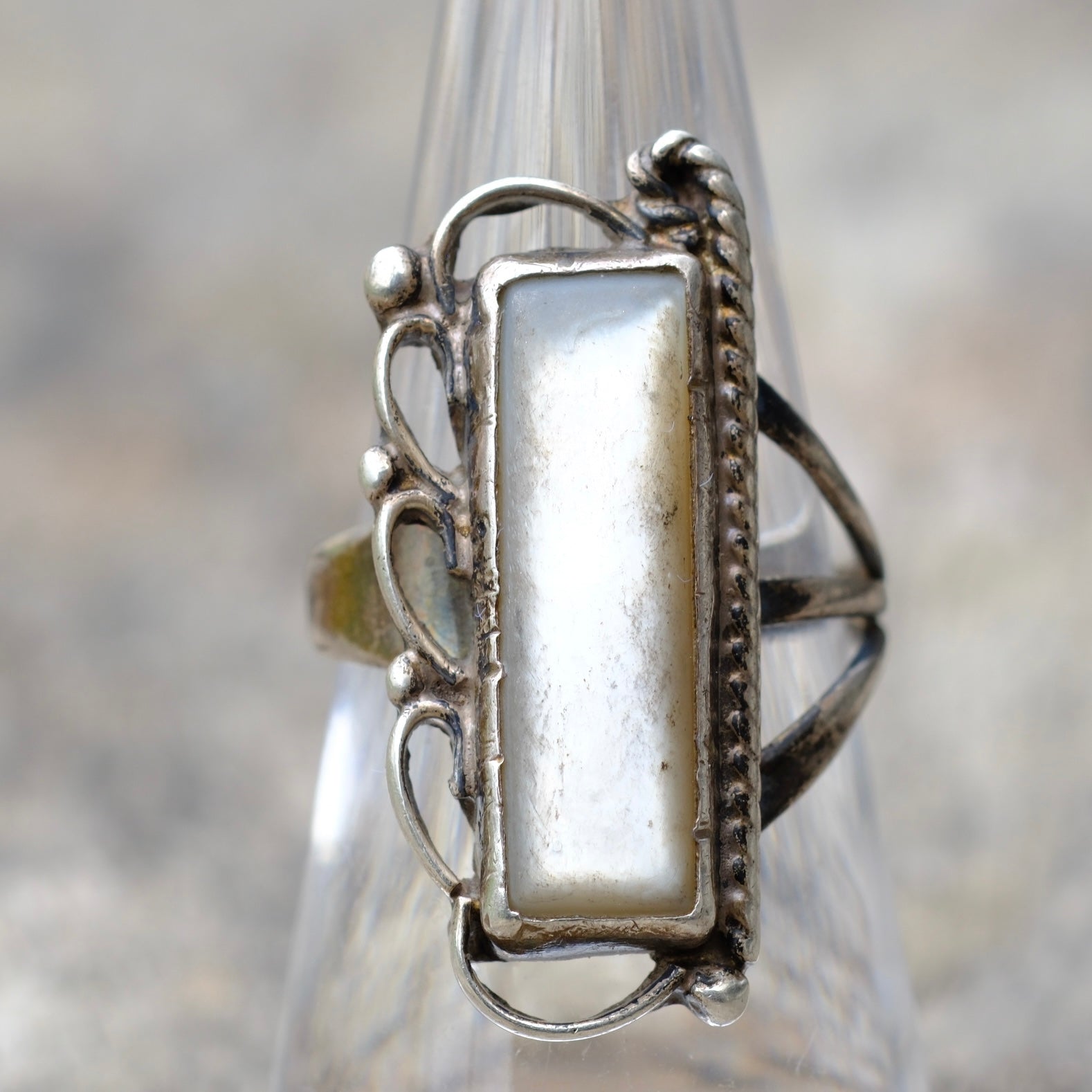Vintage Sterling Mother Of Pearl Ring 6.75