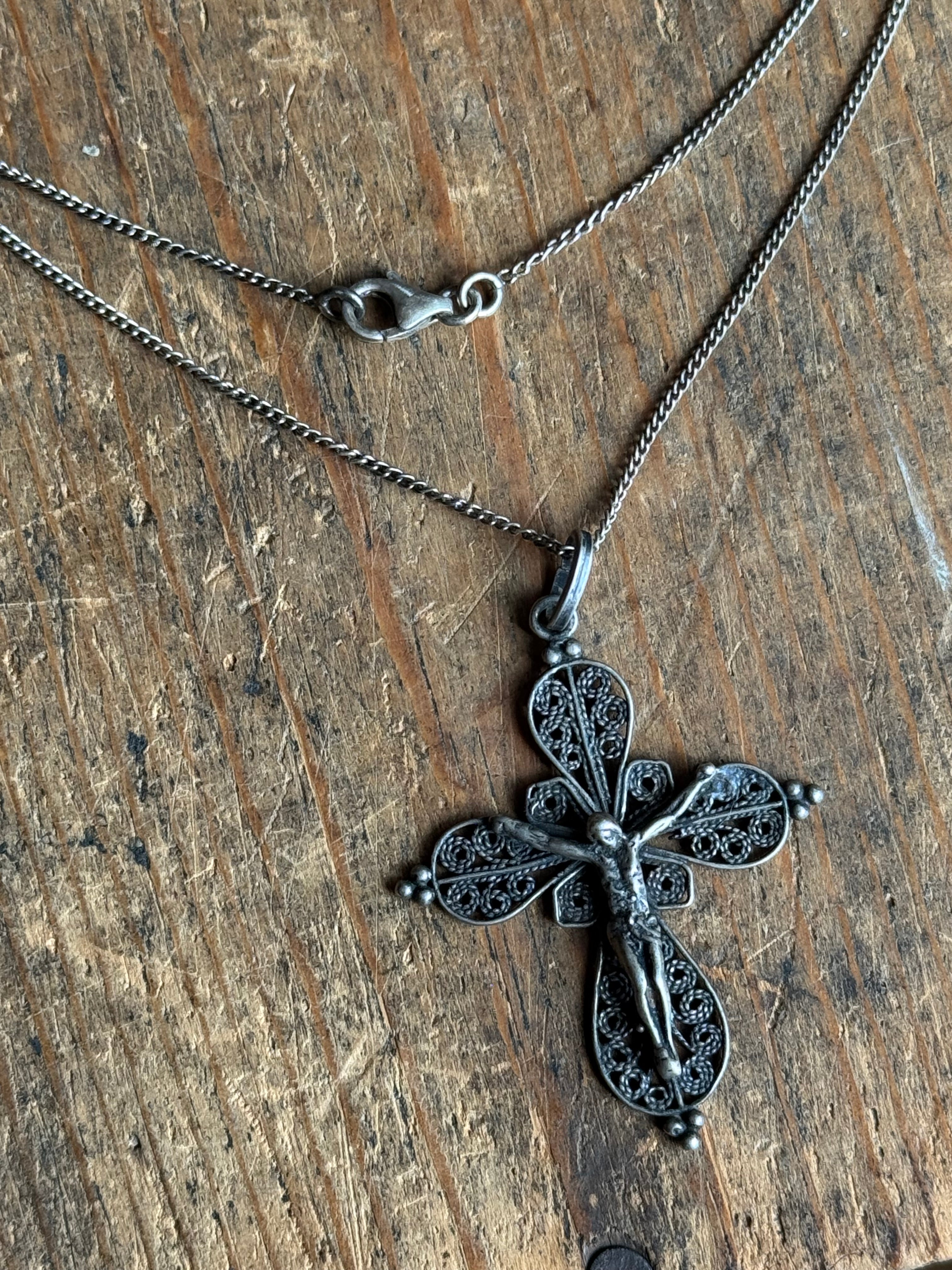 Vintage Sterling Silver Filigree Cross 30" Necklace