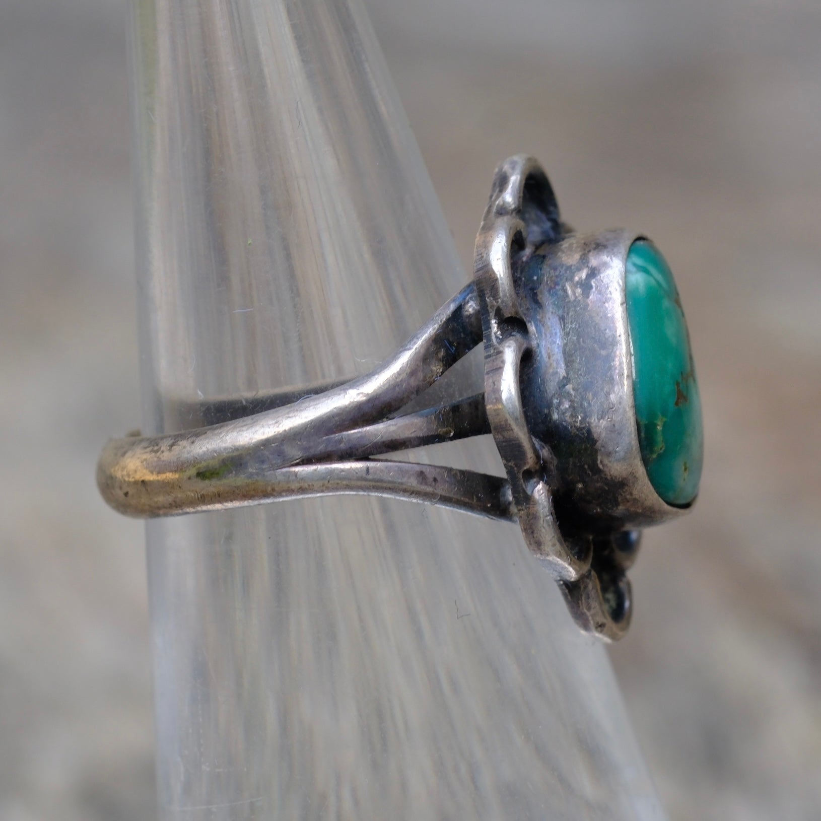 Vintage Sterling Turquoise Florette Ring 4.75