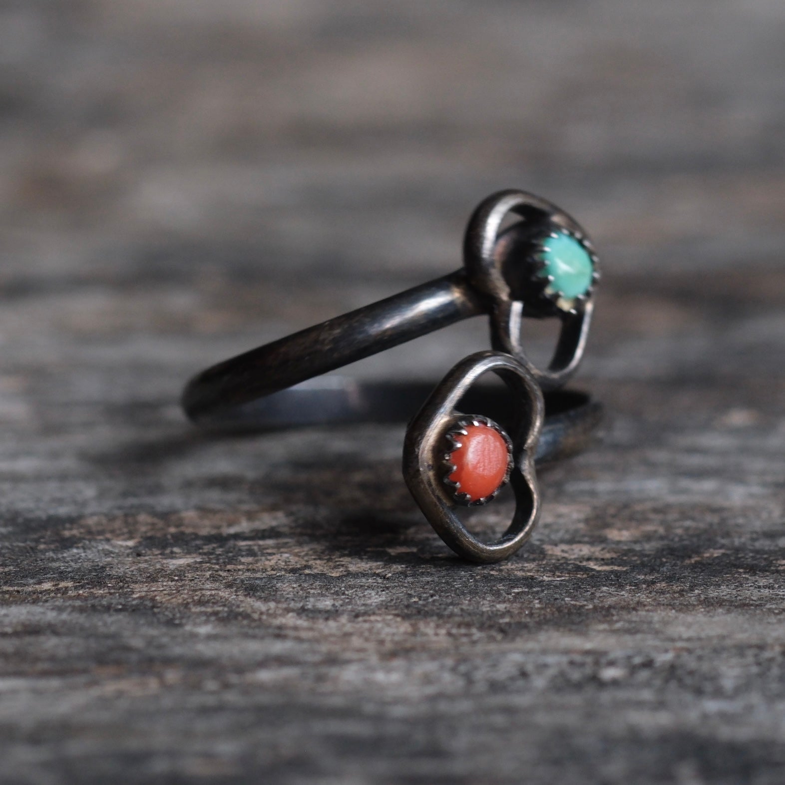 Vintage Sterling Turquoise and Coral Heart Overpass Ring 4