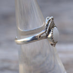 Vintage Sterling Mother Of Pearl Feather Ring 6.75