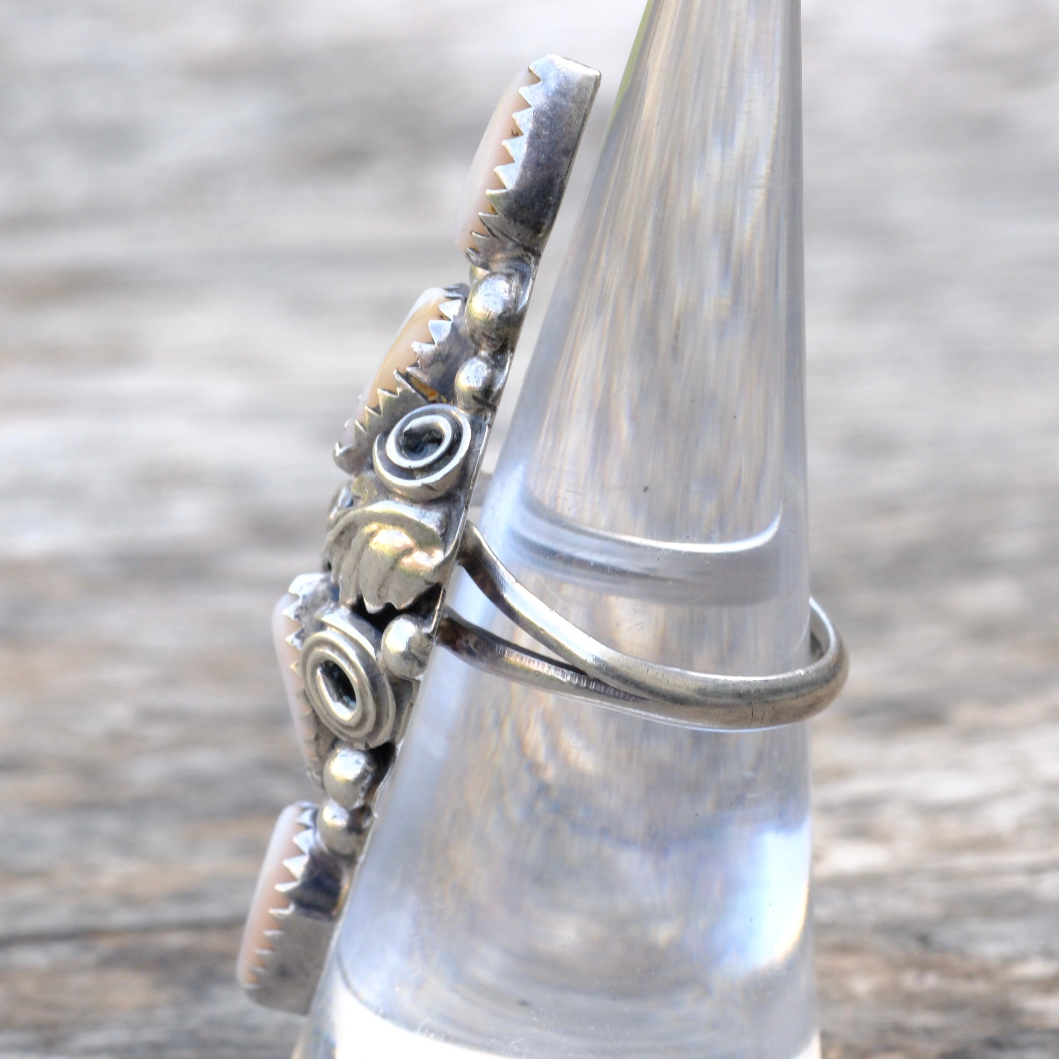 Vintage Sterling Mother Of Pearl Feather Ring 6