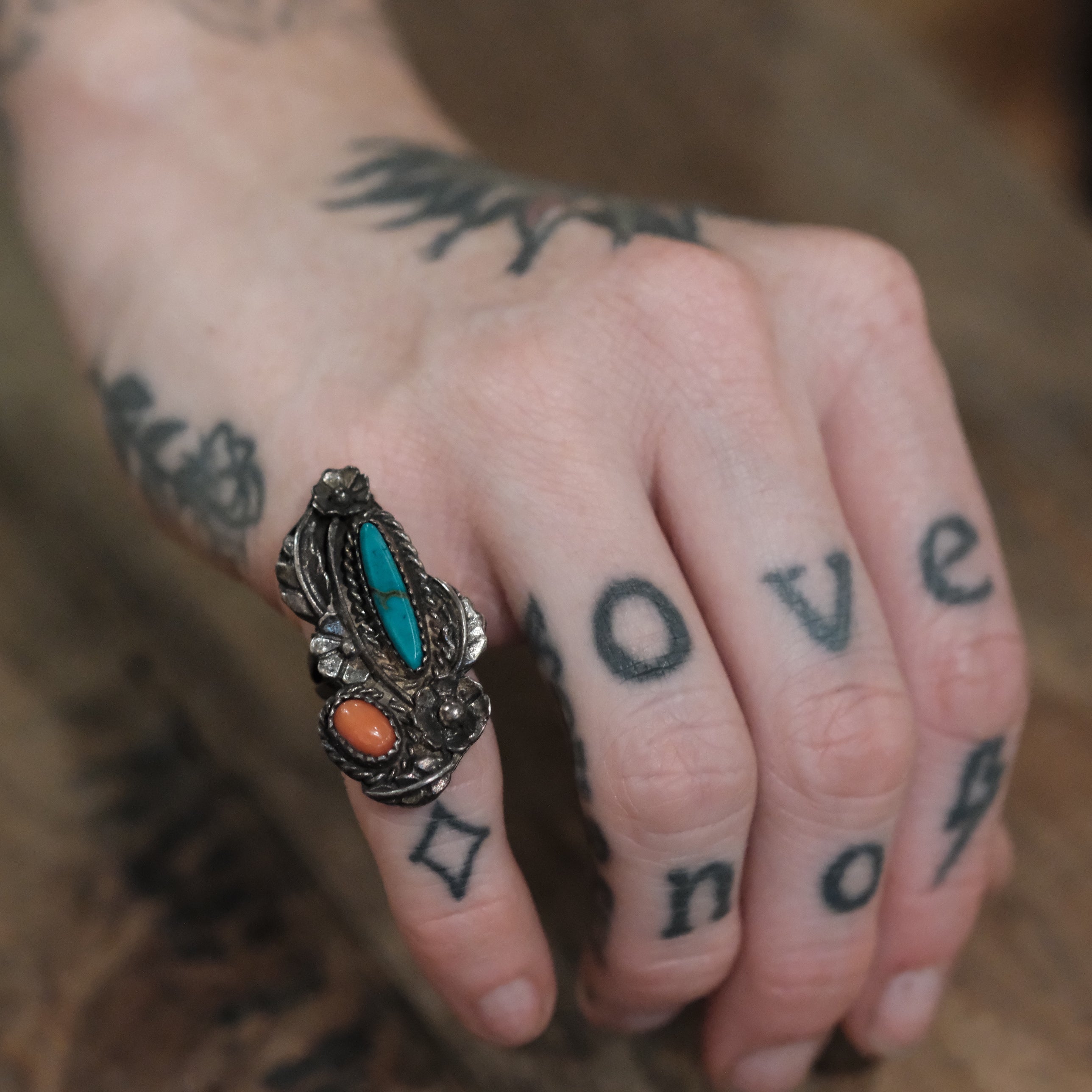 Vintage Sterling Turquoise and Coral Feather Ring 4