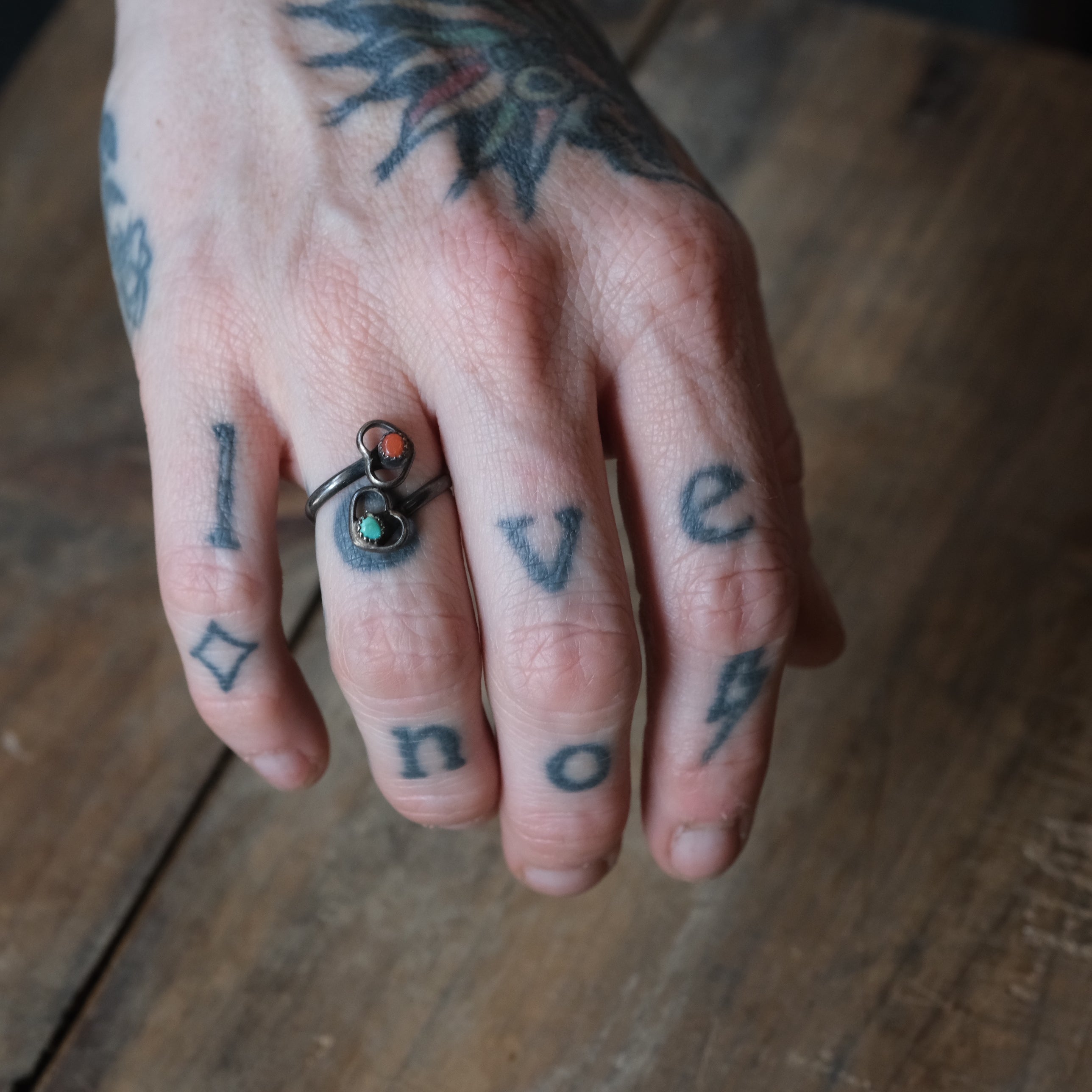 Vintage Sterling Turquoise and Coral Heart Overpass Ring 4