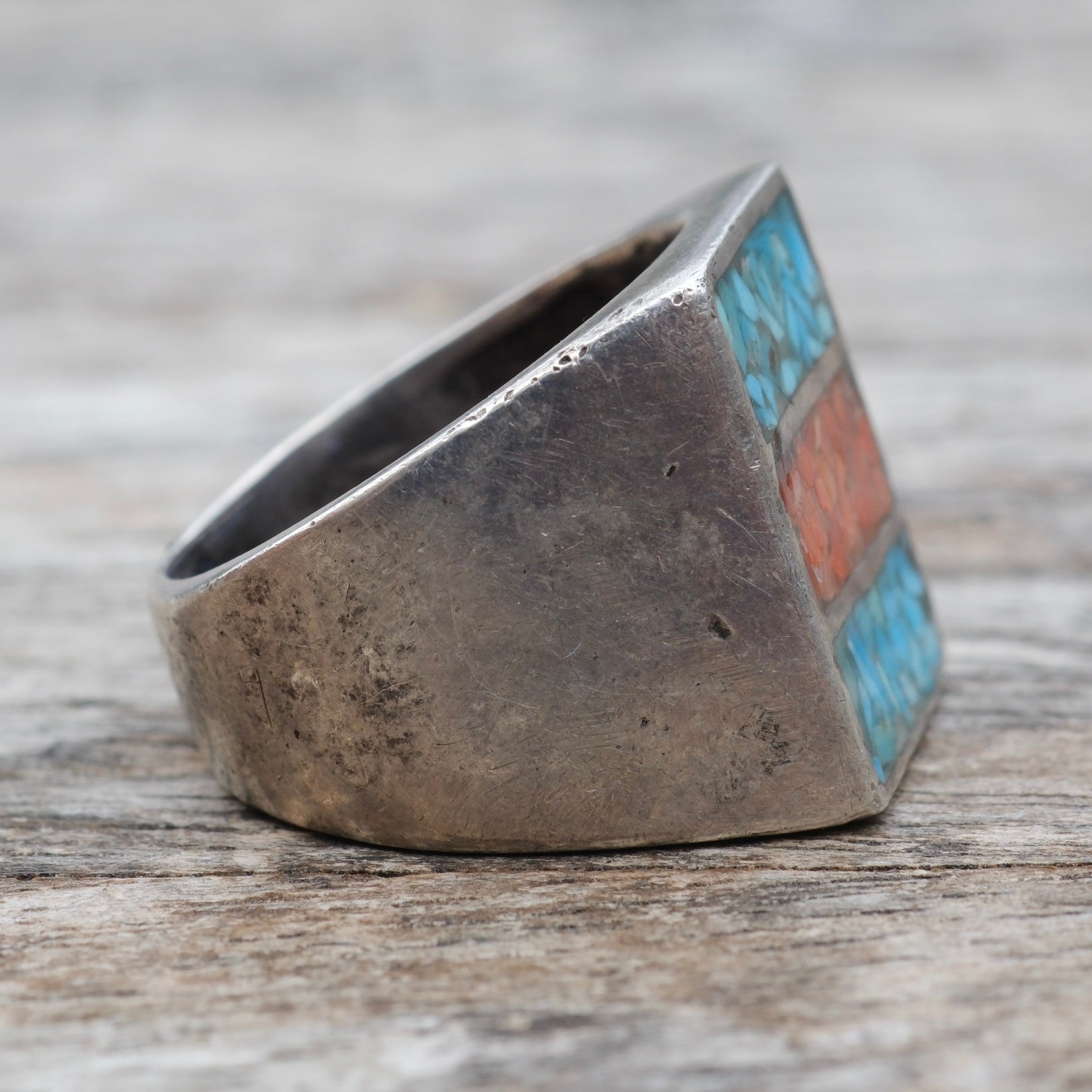 Vintage Sterling Crushed Turquoise and Coral Inlay Ring 7.75