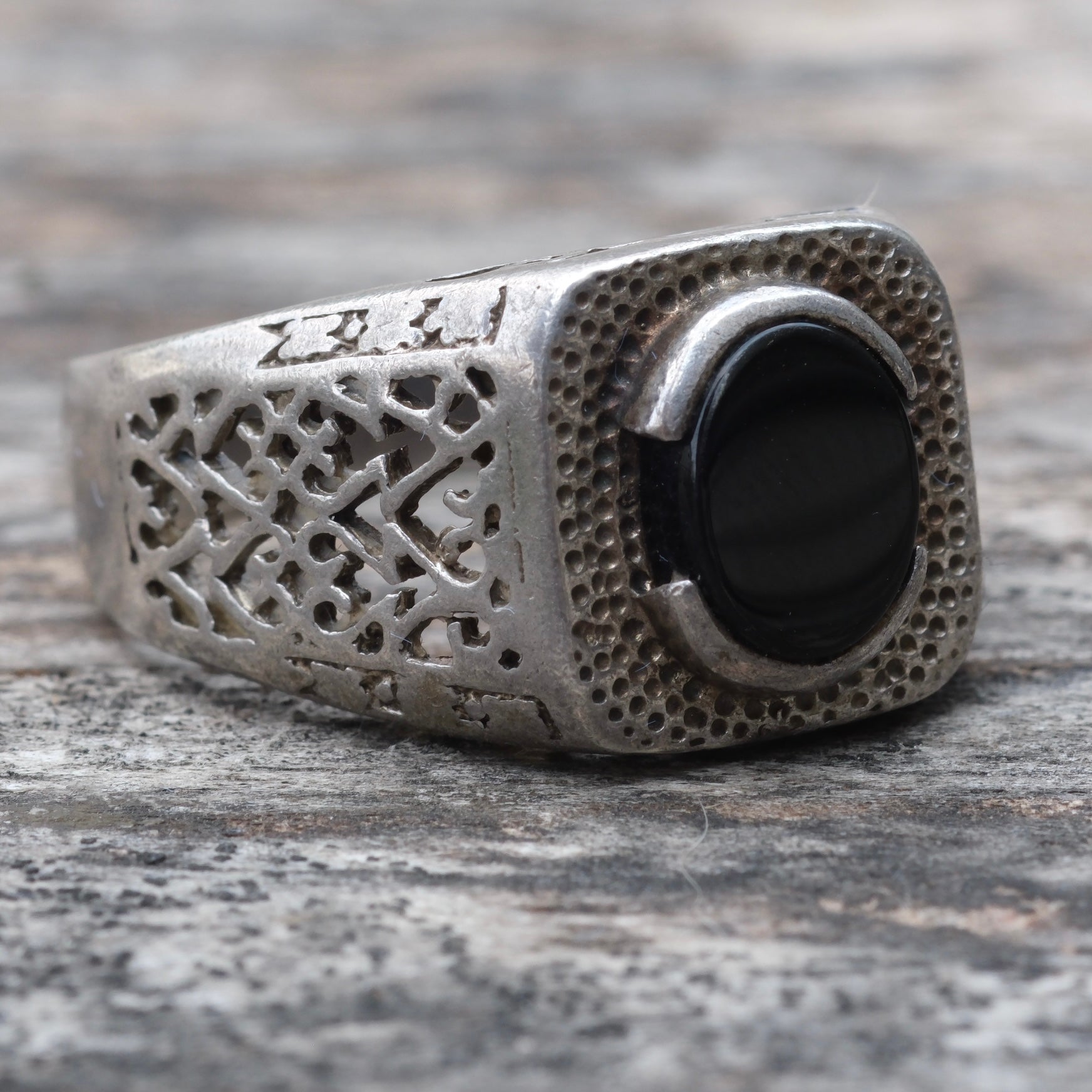 Vintage Sterling Onyx Signet Ring 11