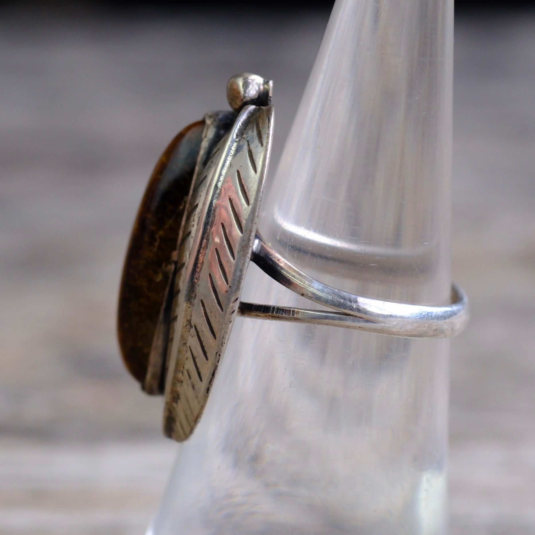Vintage Sterling Tigers Eye Feather Ring 5.5