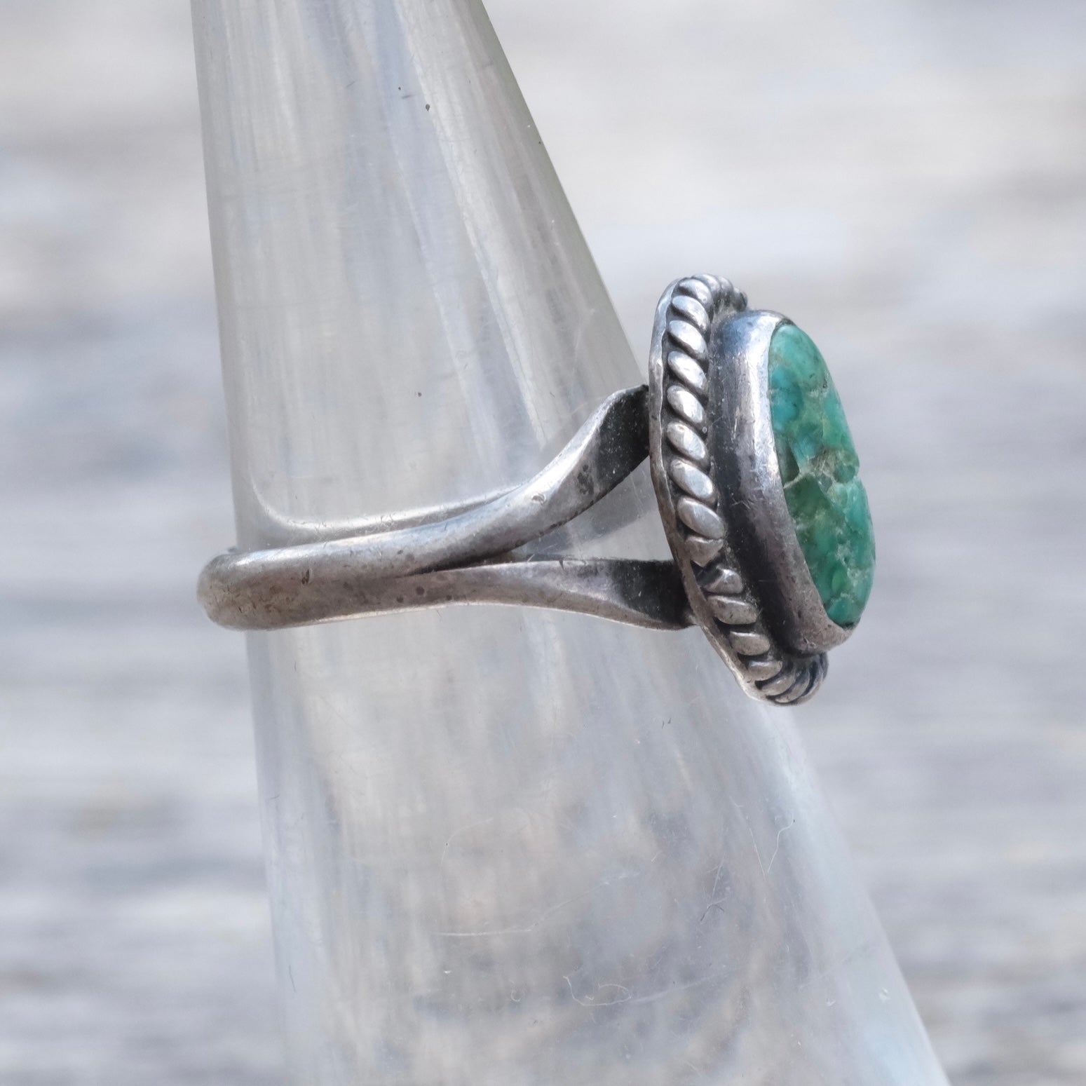 Vintage Sterling Turquoise Roper Ring 4.5