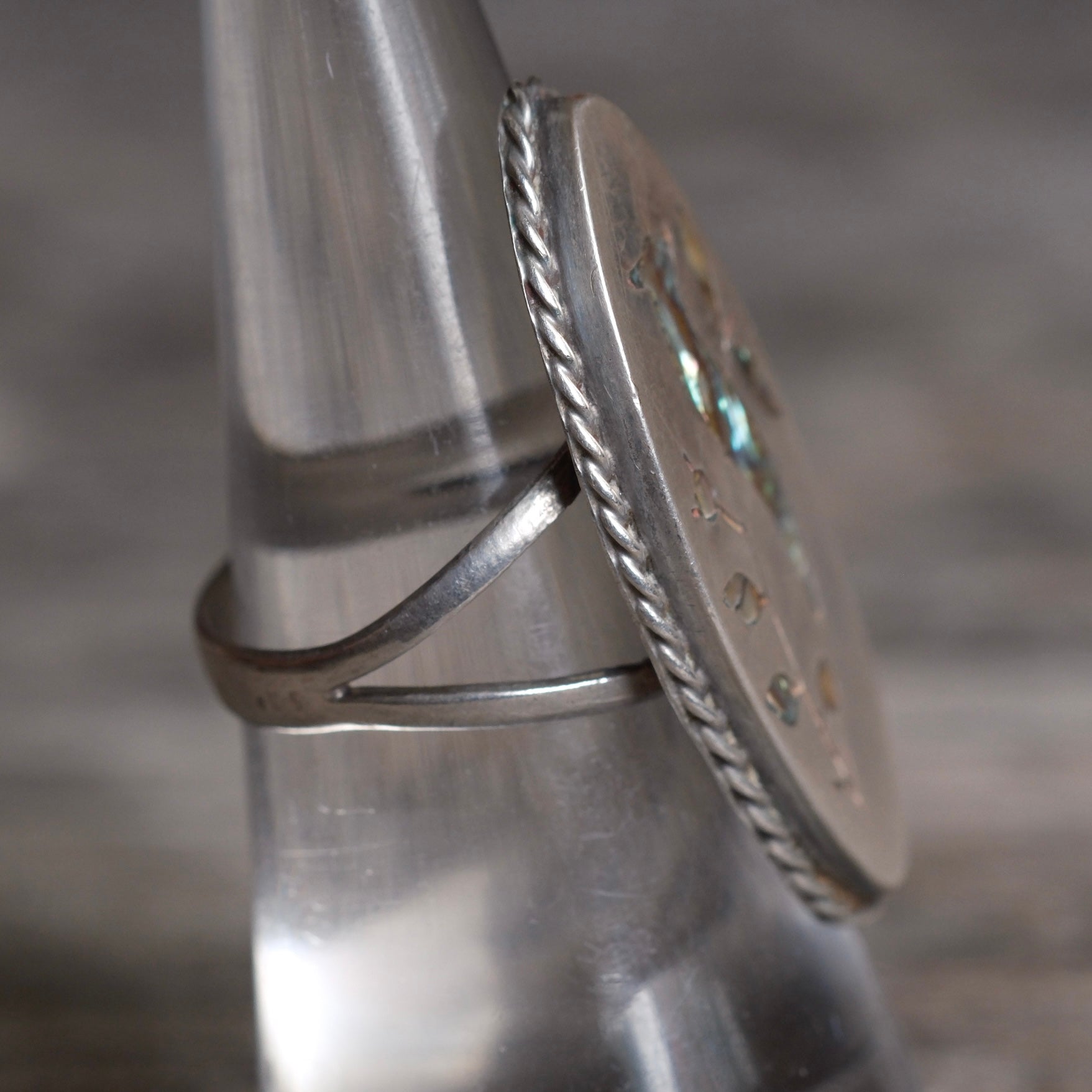 Vintage Sterling Abalone Inlay Bird Ring 6.75