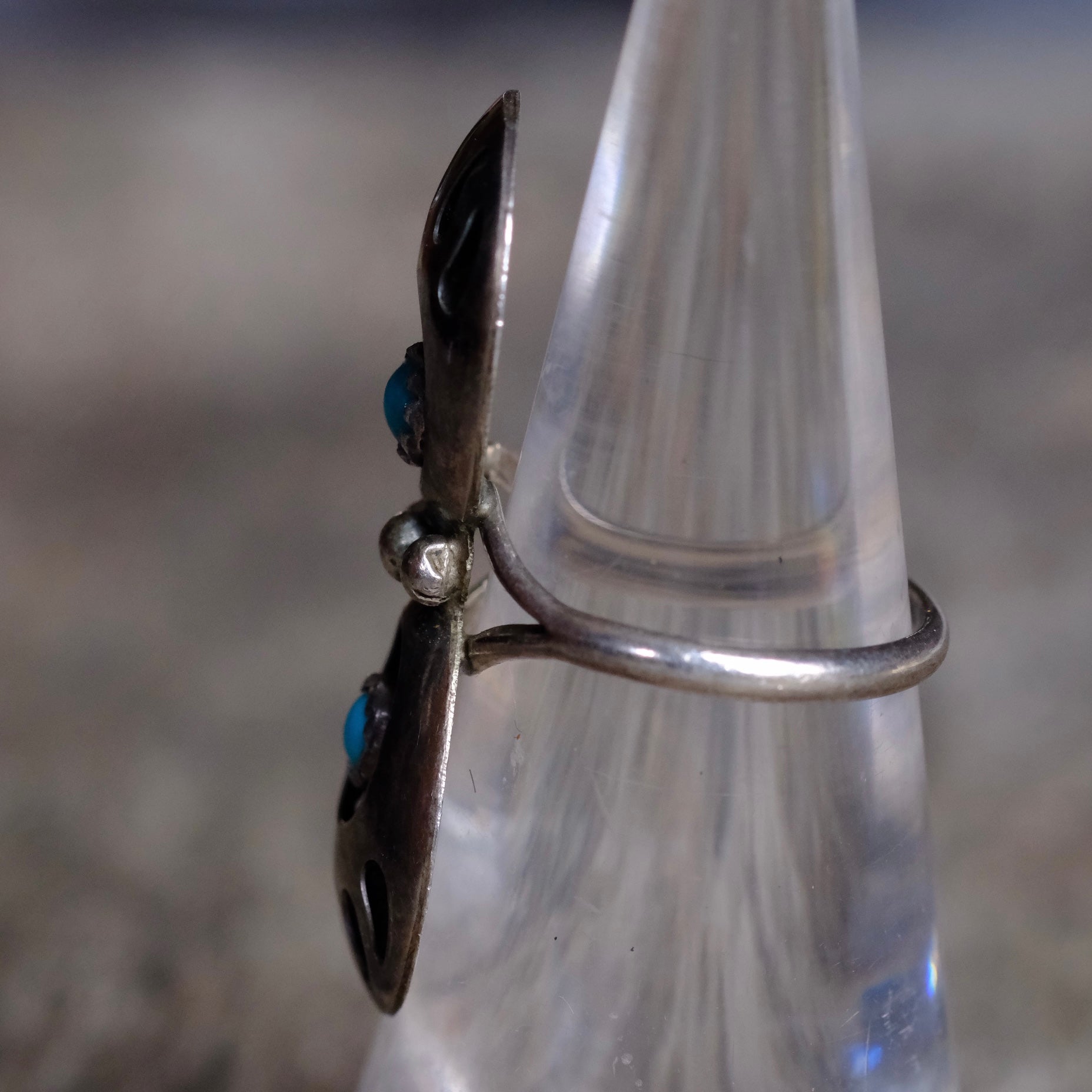 Vintage Sterling Turquoise Bear Paw Ring 4.75
