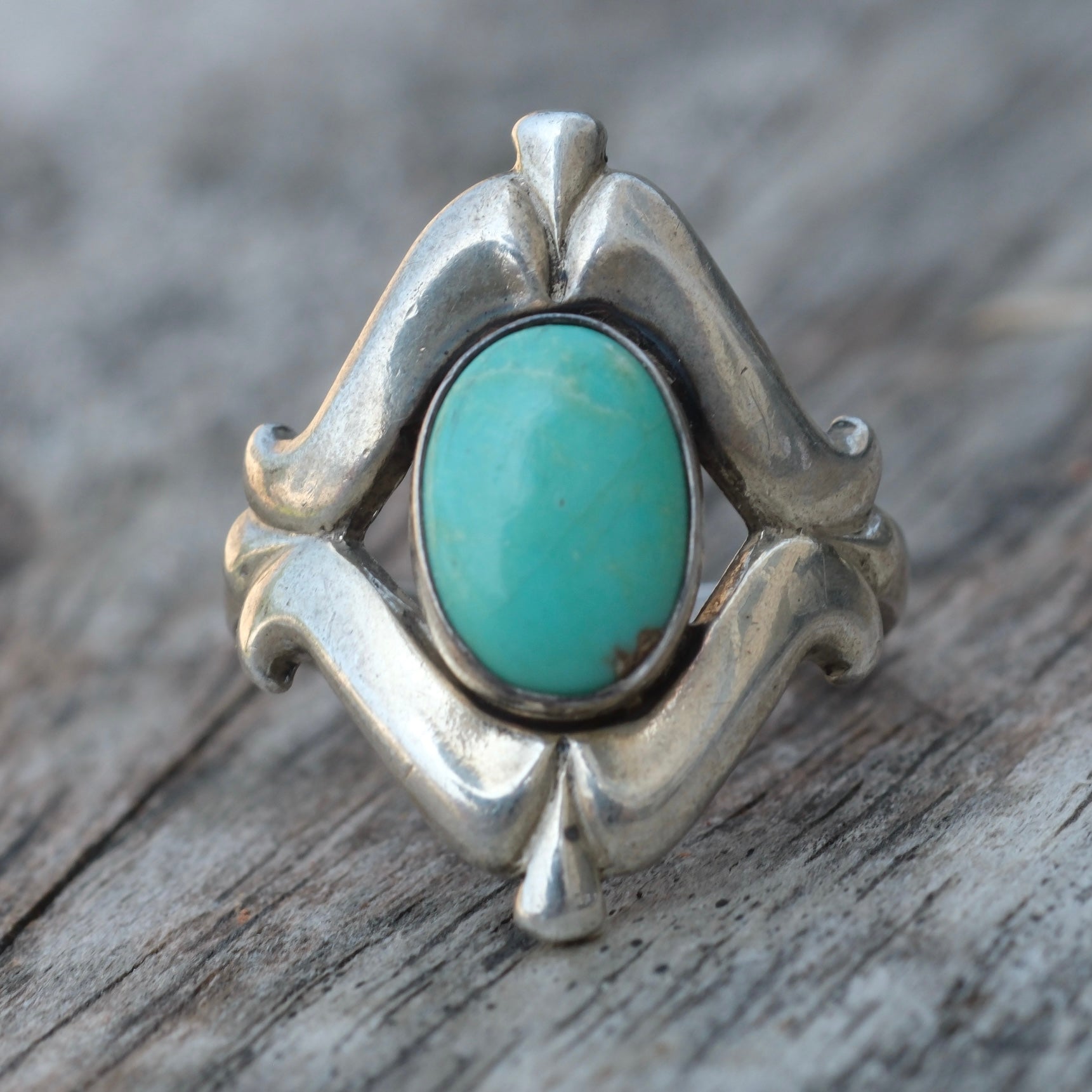Vintage Sterling Turquoise Sandcast Ring 5.75