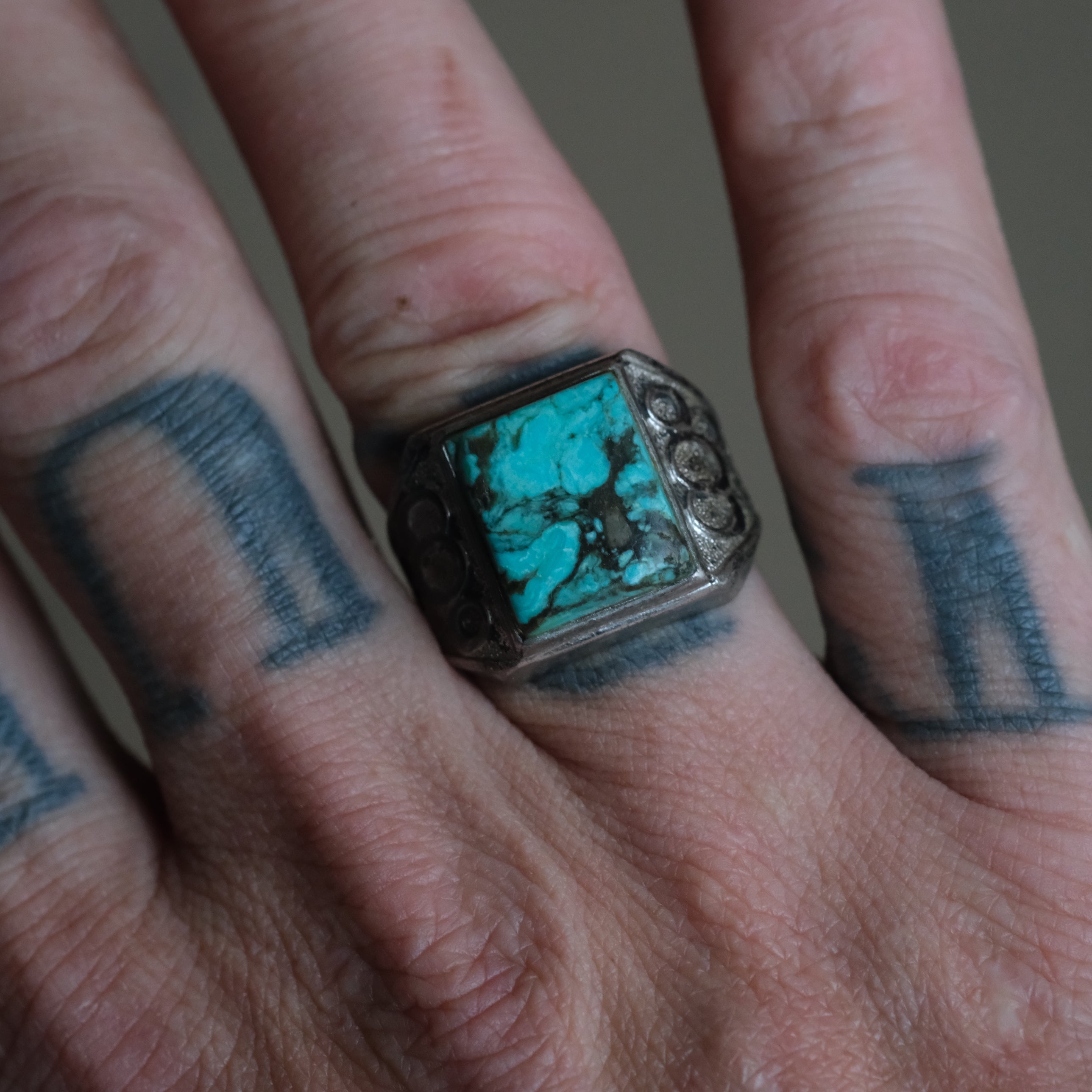 Vintage Sterling Turquoise Ring 8.75