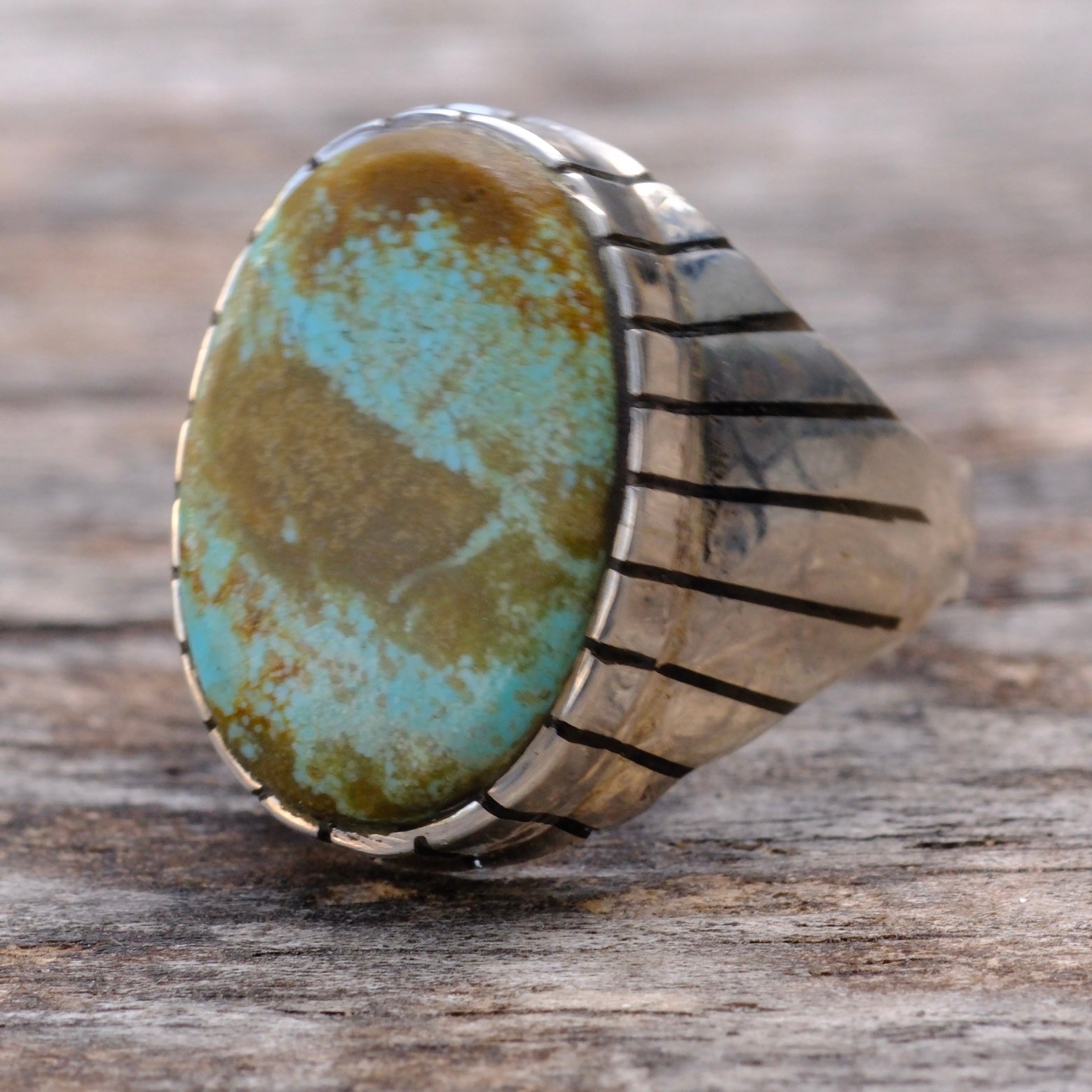 Vintage Sterling Turquoise Ribbed Band Ring 8.75