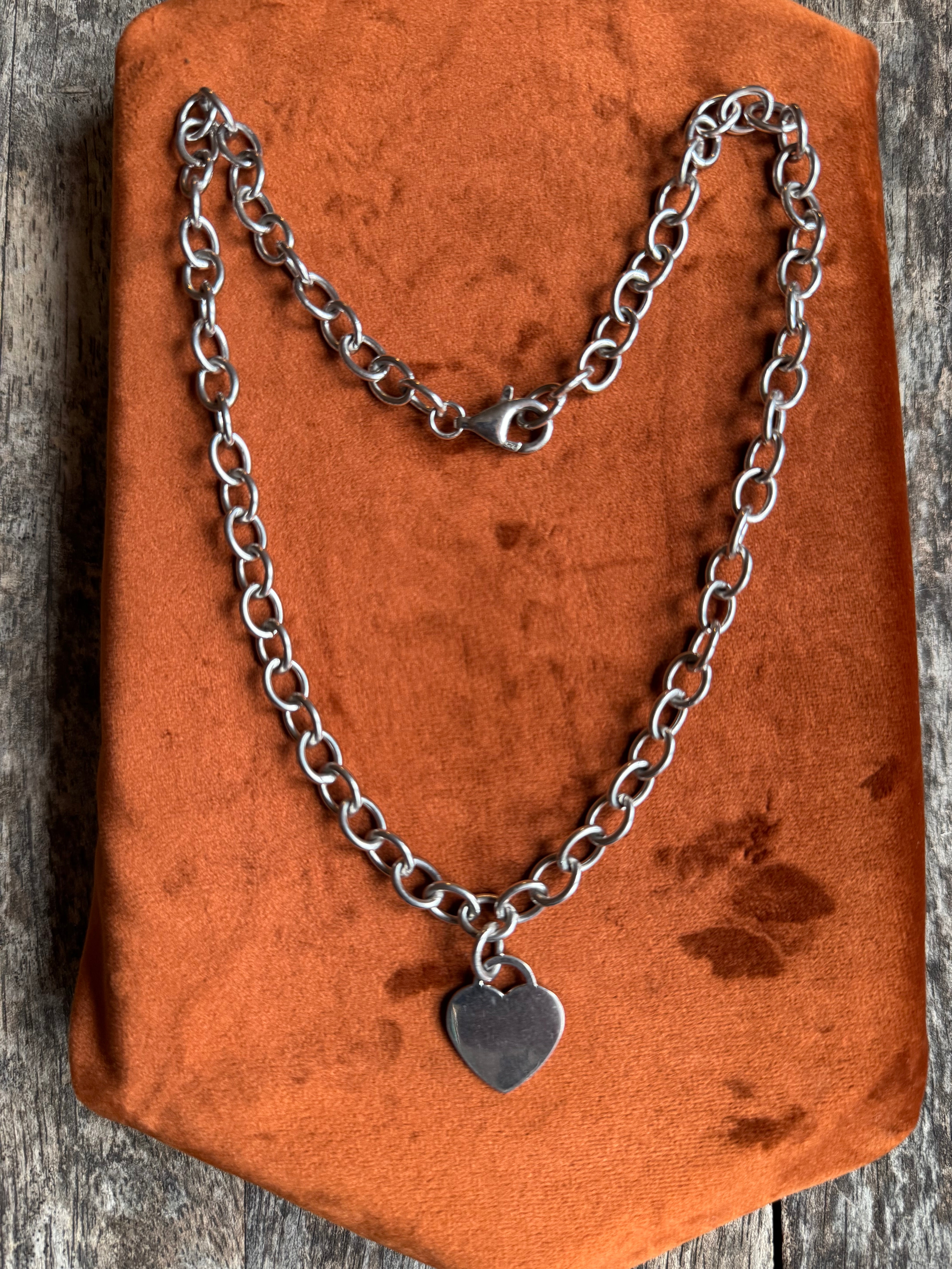 Vintage Sterling Silver 19” Oval Cable Heart Chain