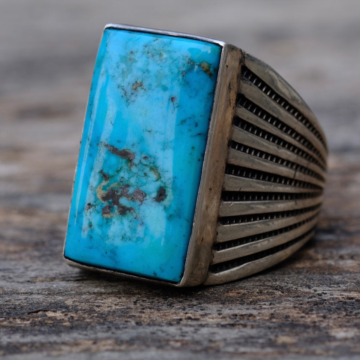 Vintage Sterling Turquoise Stamped Band Ring 9
